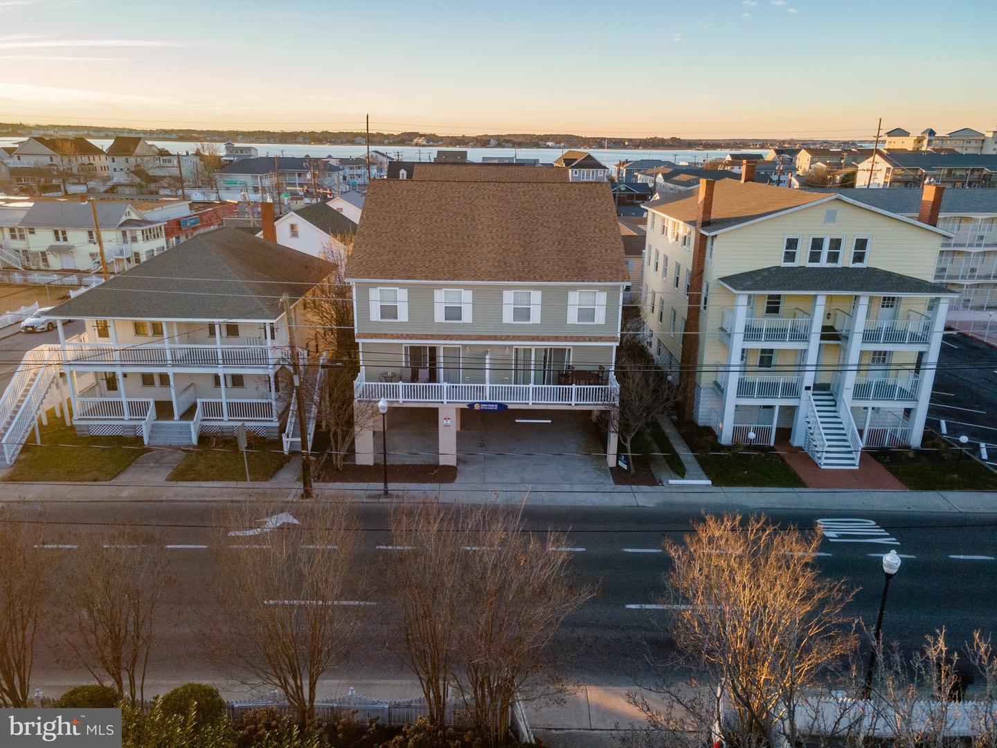 Ocean City, Maryland, 21842, United States, 3 Bedrooms Bedrooms, ,3 BathroomsBathrooms,Residential,For Sale,1744033