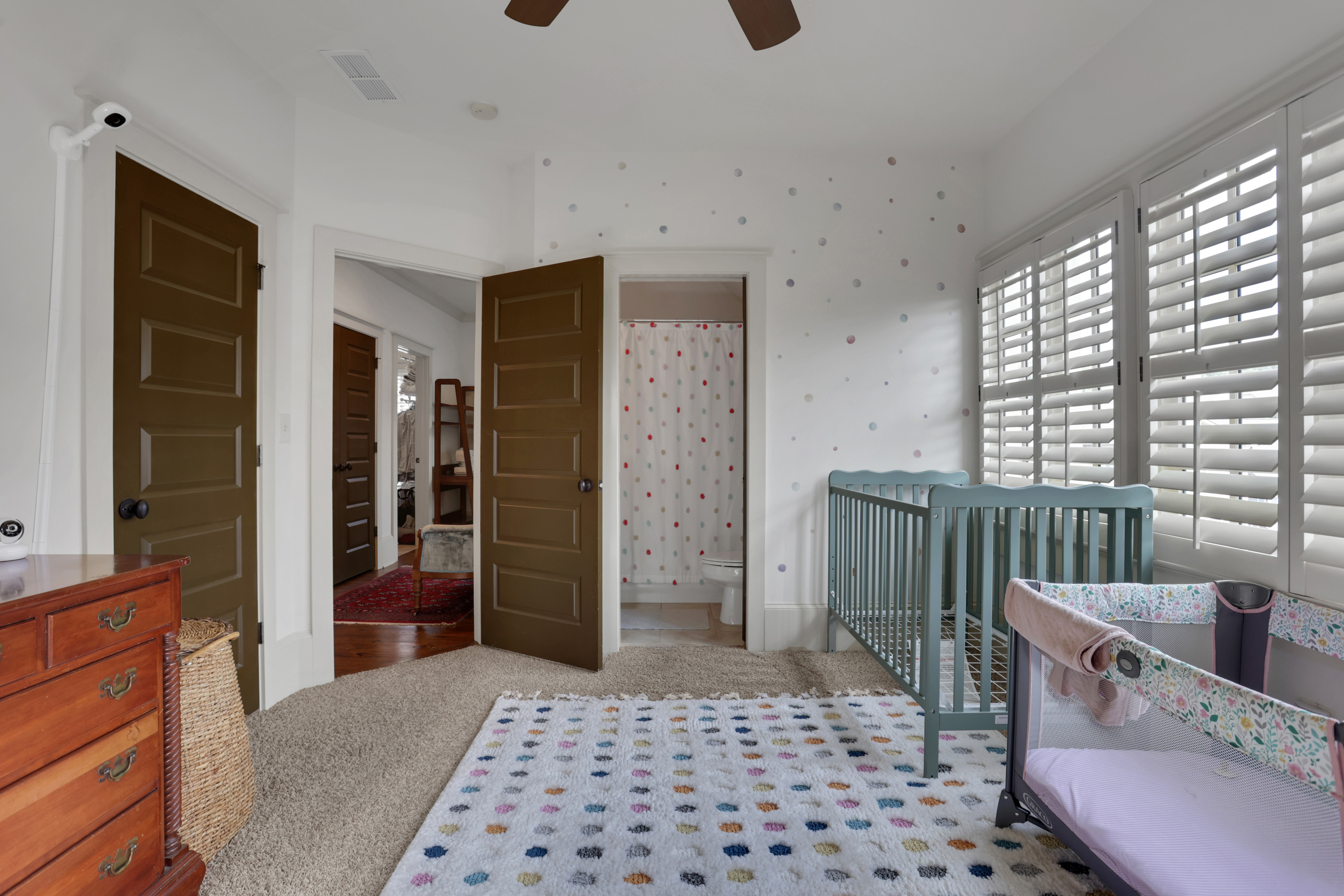  Stunning Six Bedroom Home Near Marietta Square - 物件實景