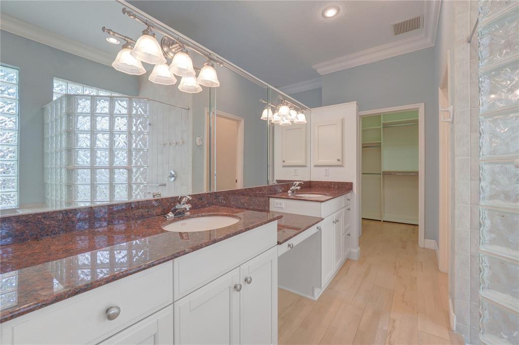 Nokomis, Florida, 34275, United States, 3 Bedrooms Bedrooms, ,4 BathroomsBathrooms,Residential,For Sale,1913339