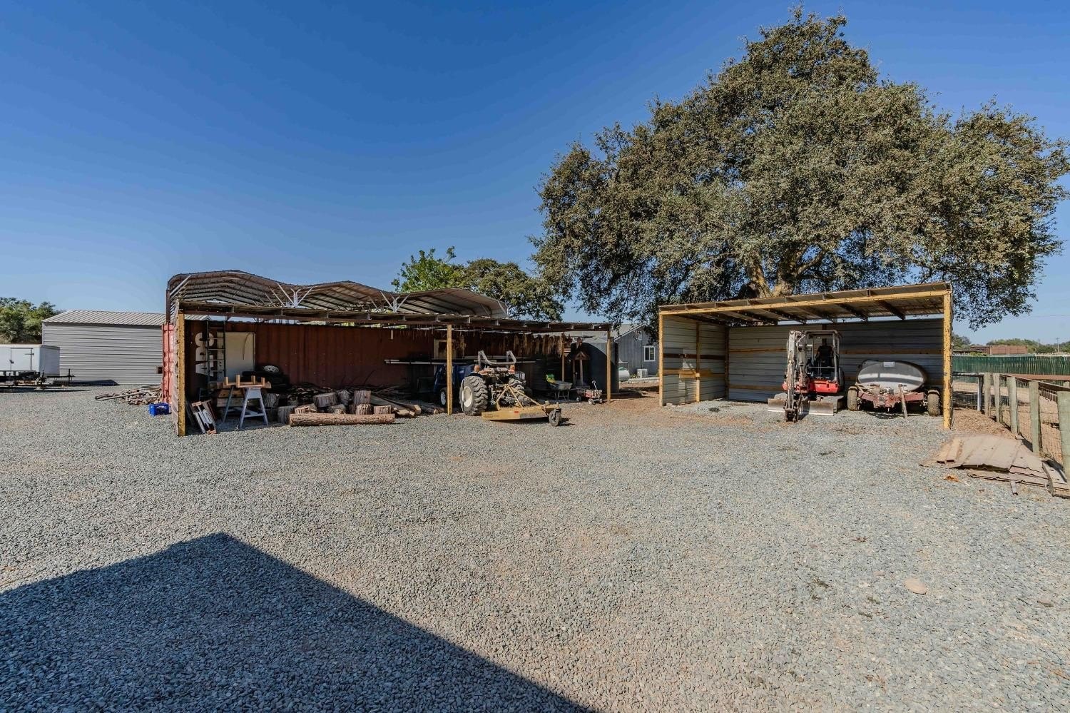 Burson, California, 95225, United States, 2 Bedrooms Bedrooms, ,2 BathroomsBathrooms,Residential,For Sale,1976966