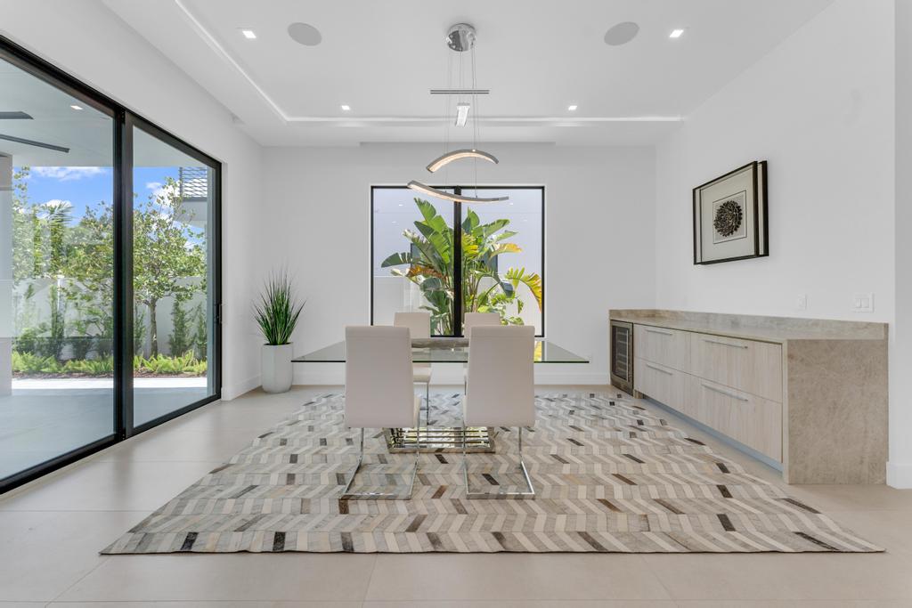 Delray Beach, Florida, 33444, United States, 4 Bedrooms Bedrooms, ,5 BathroomsBathrooms,Residential,For Sale,1974503