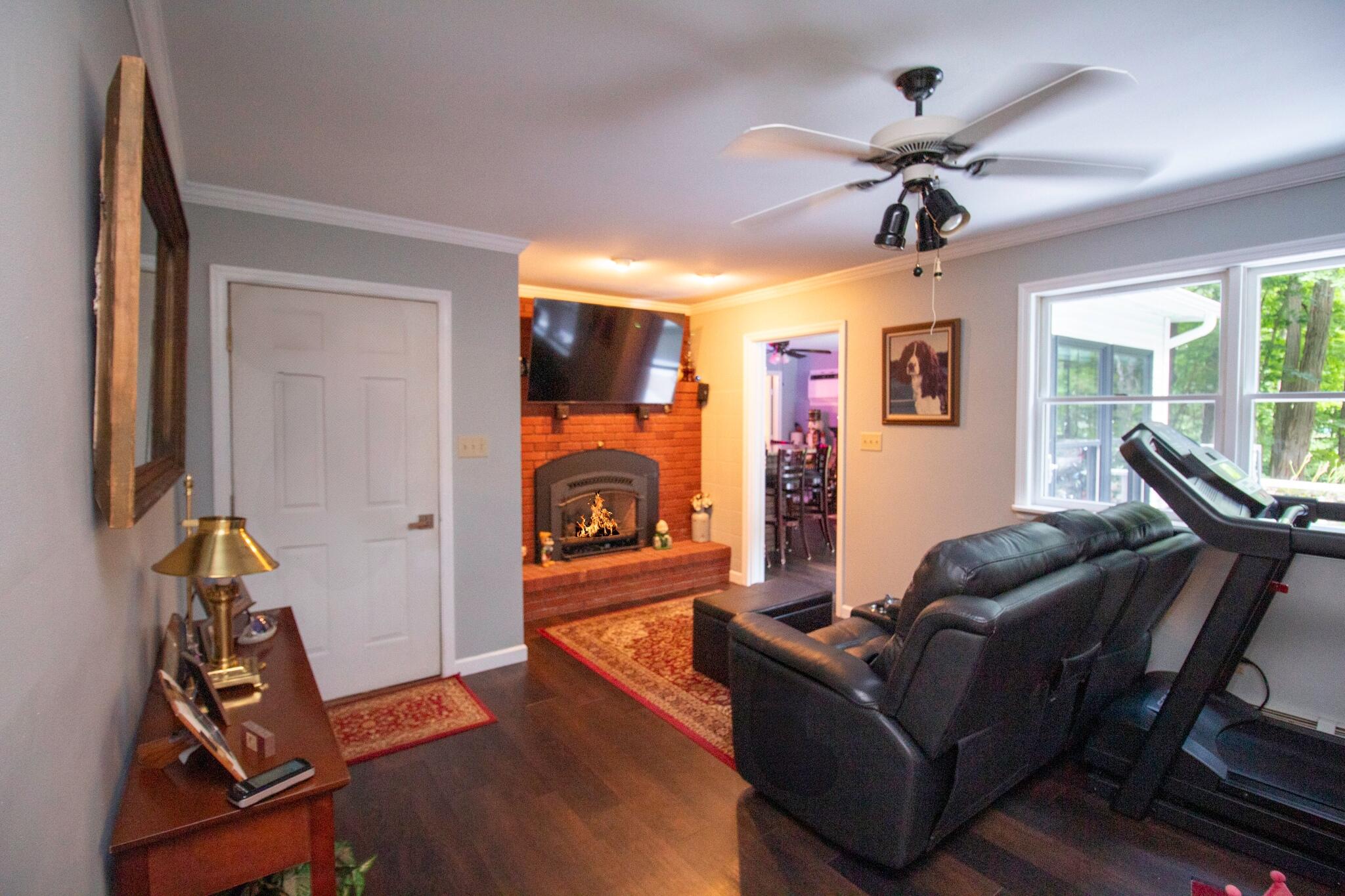 West Chazy, New York, 12992, United States, 3 Bedrooms Bedrooms, ,3 BathroomsBathrooms,Residential,For Sale,1906231