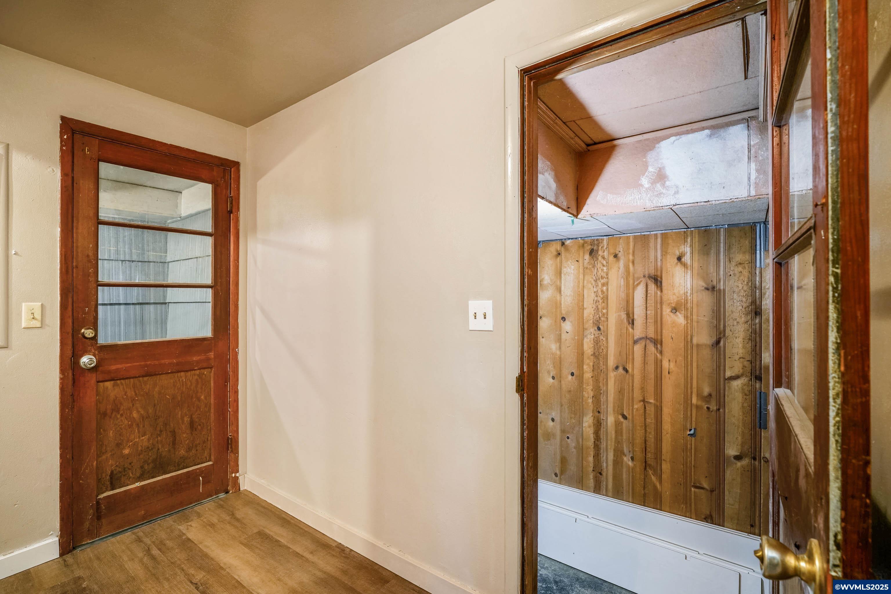 Salem, Oregon, 97301, United States, 5 Bedrooms Bedrooms, ,Residential,For Sale,1965590