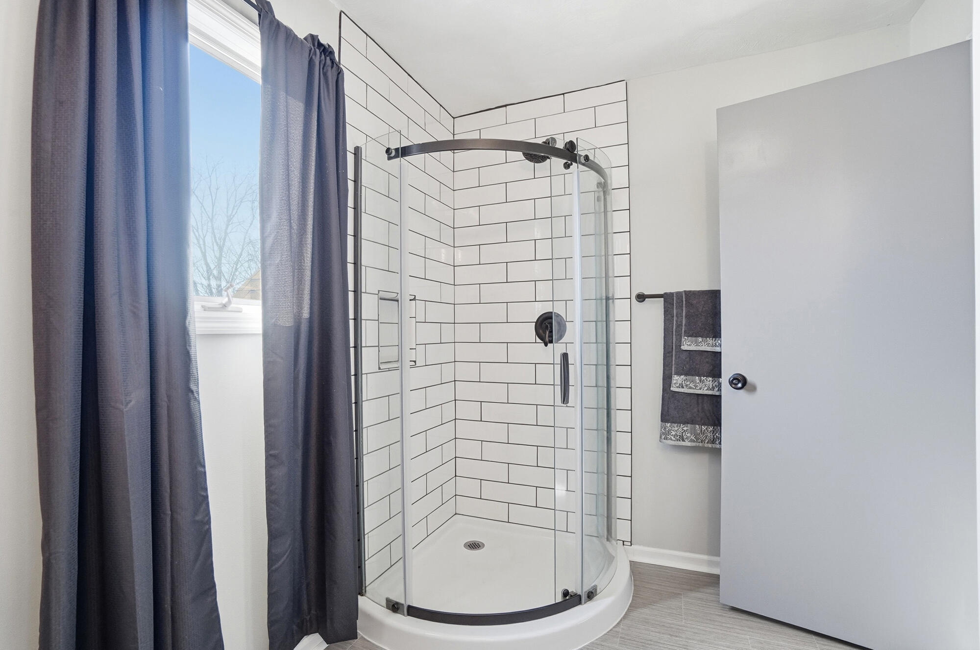 Springfield, Ohio, 45504, United States, 5 Bedrooms Bedrooms, ,3 BathroomsBathrooms,Residential,For Sale,1998267