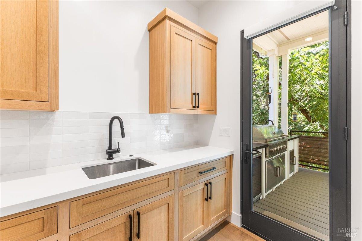 Santa Rosa, California, 95404, United States, 4 Bedrooms Bedrooms, ,4 BathroomsBathrooms,Residential,For Sale,1983418