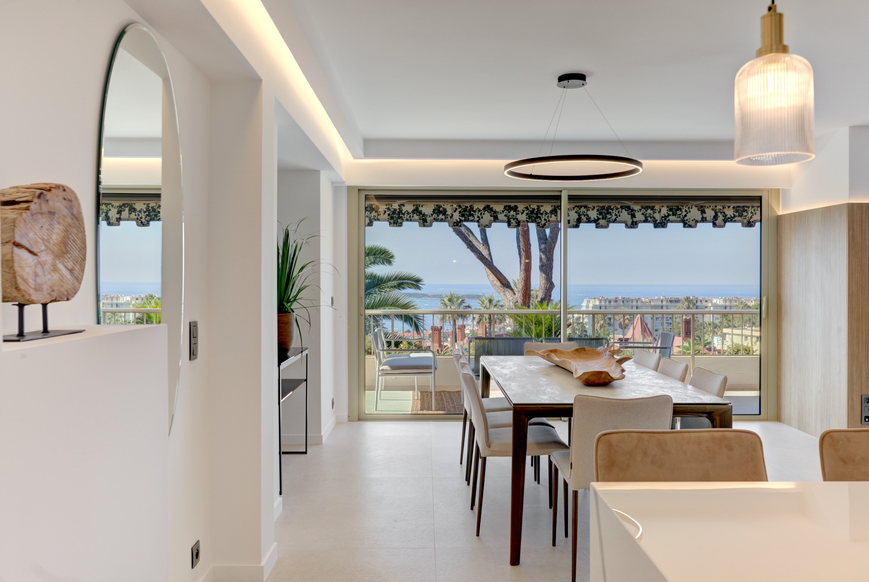  La Californie: 4-bed apartment with terrace and sea view - 物件實景