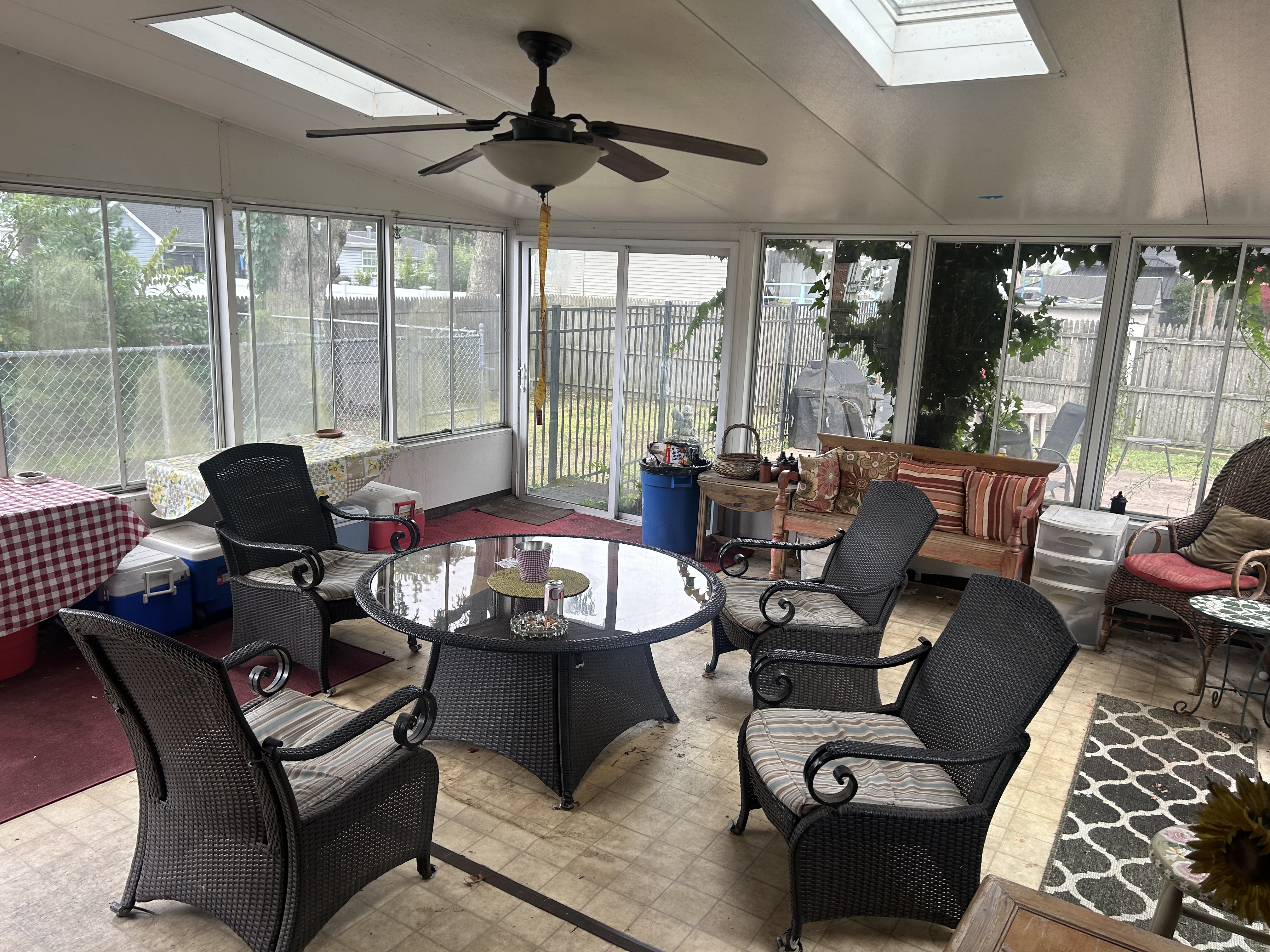 Copiague, New York, 11726, United States, 4 Bedrooms Bedrooms, ,2 BathroomsBathrooms,Residential,For Sale,1957833