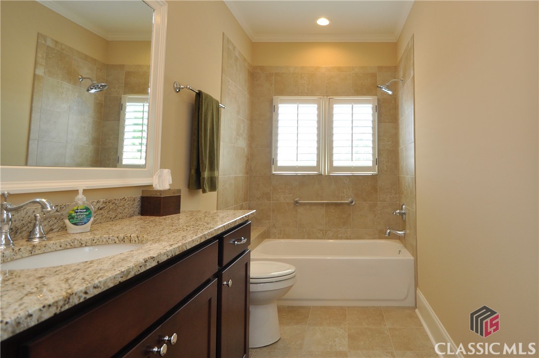 Statham, Georgia, 30666, United States, 3 Bedrooms Bedrooms, ,4 BathroomsBathrooms,Residential,For Sale,1793990