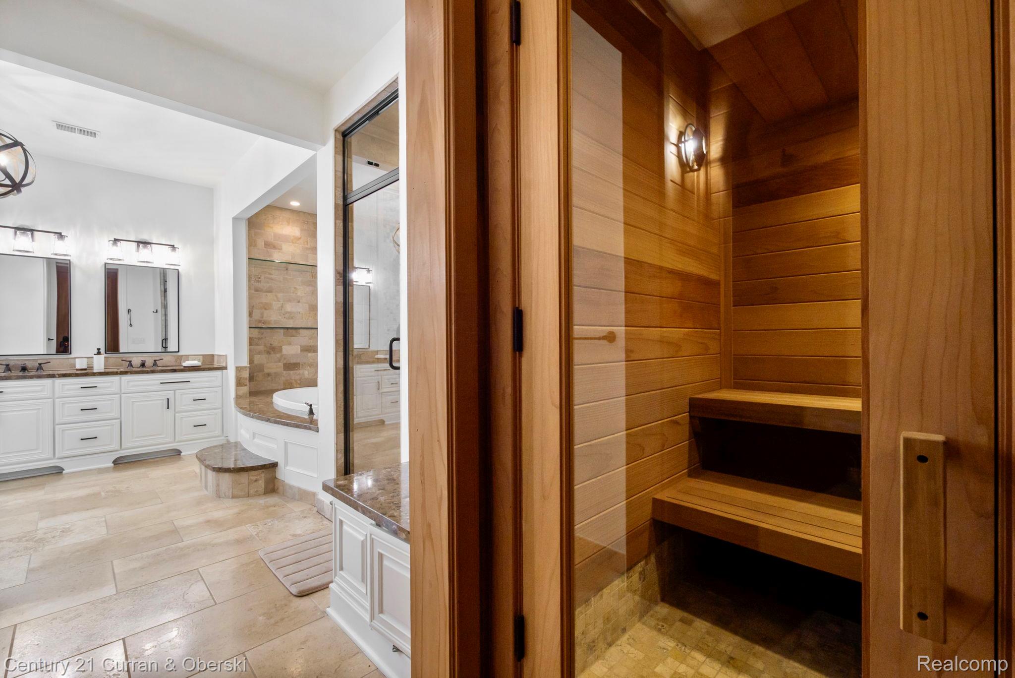 South Lyon, Michigan, 48178, United States, 6 Bedrooms Bedrooms, ,8 BathroomsBathrooms,Residential,For Sale,1976277