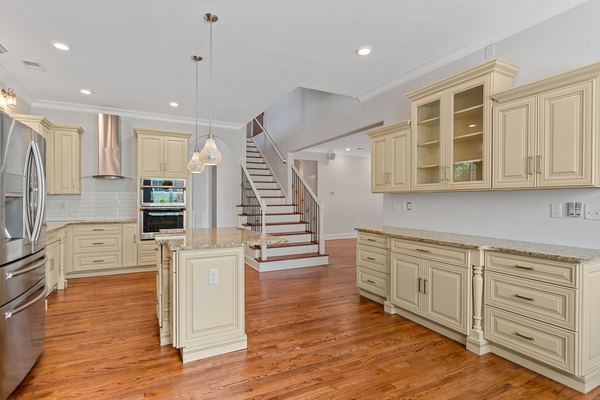  204 Crestwood Drive, Greenville, SC 29609 - 物件實景