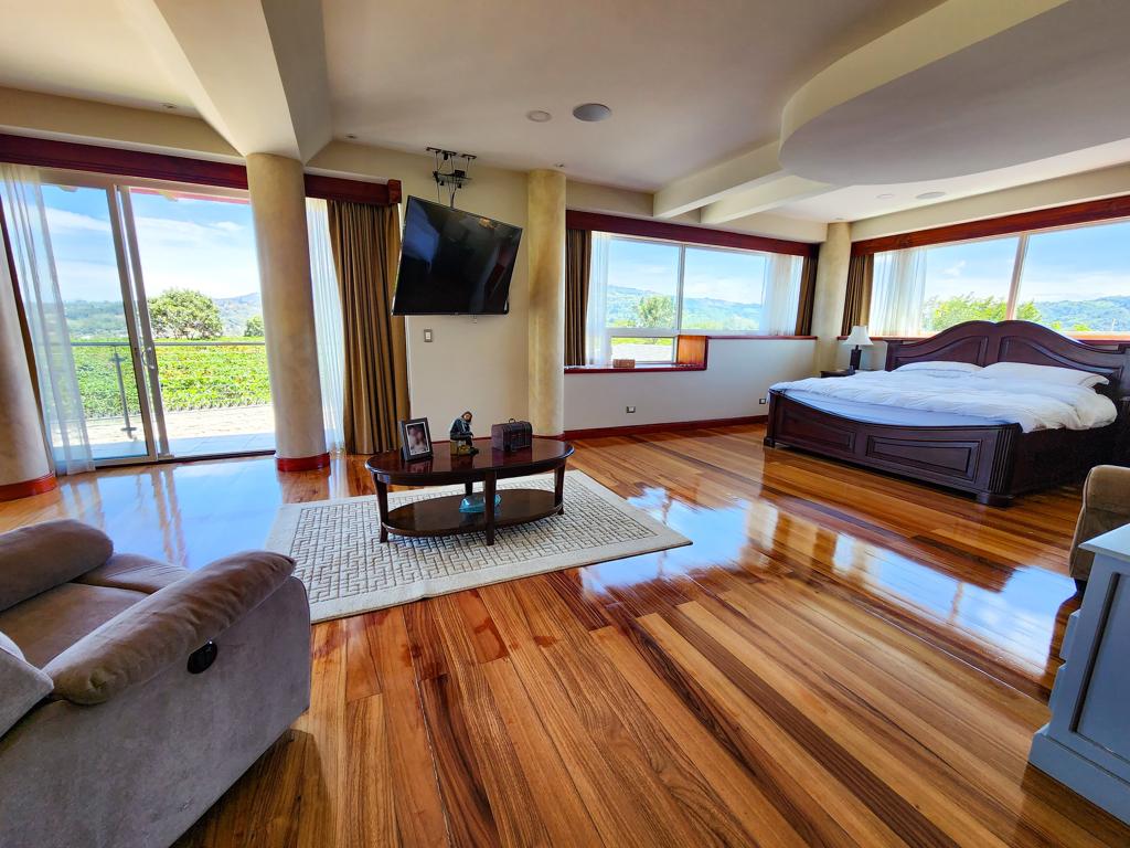 Curridabat, Curridabat, San Jose, CR, 6 Bedrooms Bedrooms, ,7 BathroomsBathrooms,Residential,For Sale,Curridabat,1587516