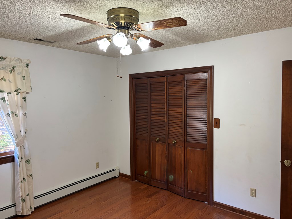 Machipongo, Virginia, 23405, United States, 3 Bedrooms Bedrooms, ,3 BathroomsBathrooms,Residential,For Sale,2003138