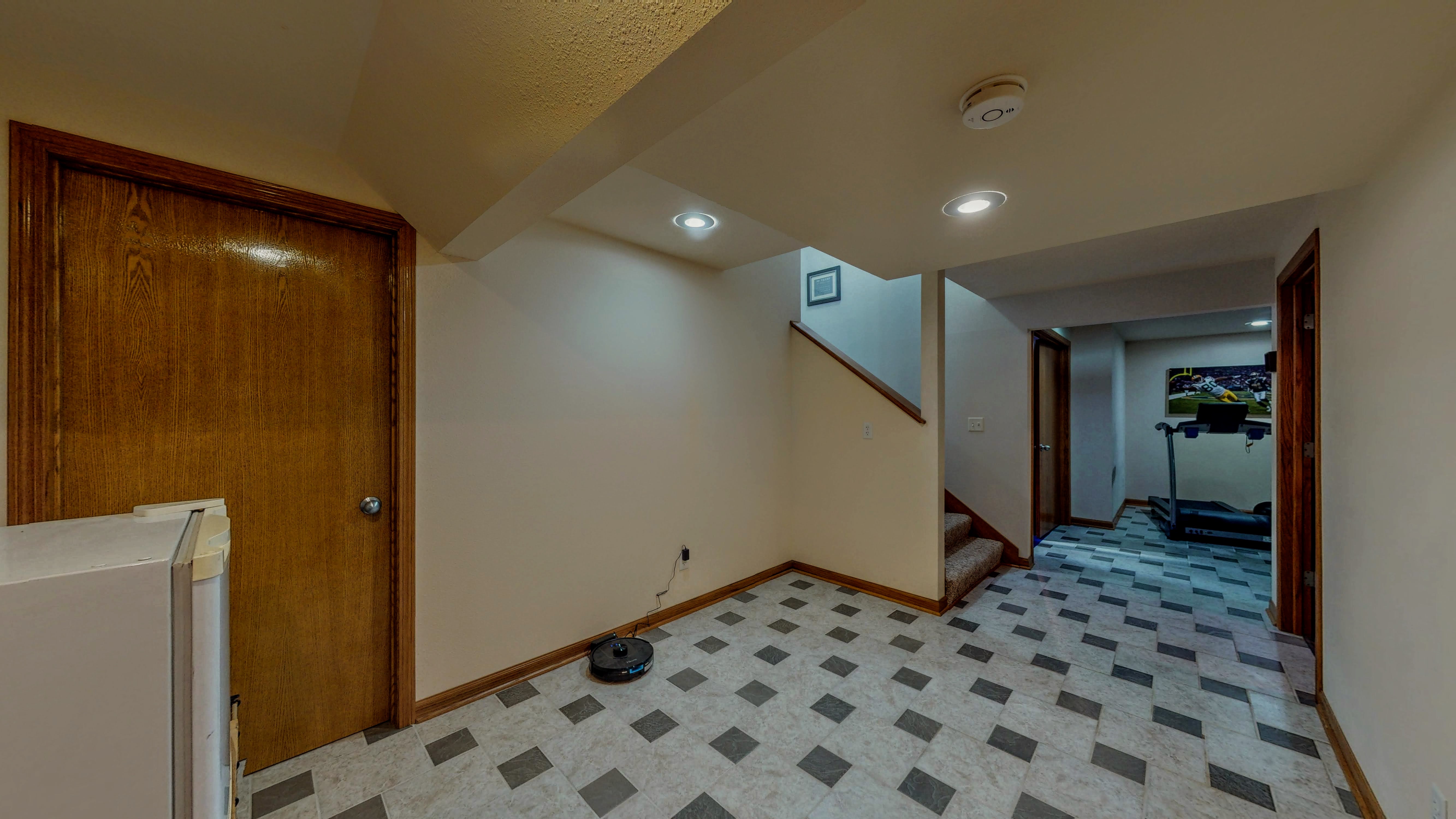 Jefferson, Wisconsin, 53549, United States, 4 Bedrooms Bedrooms, ,4 BathroomsBathrooms,Residential,For Sale,1984363