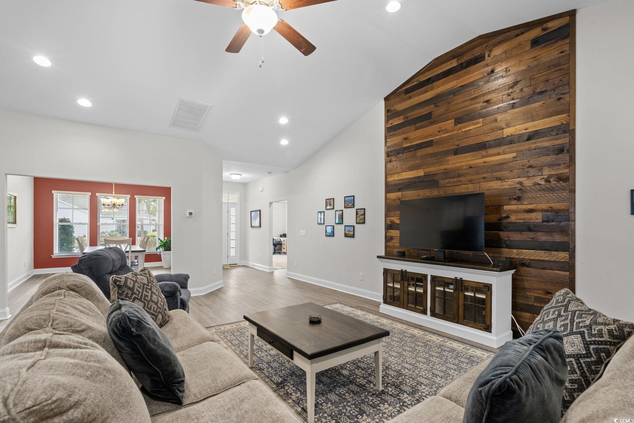 Little River, South Carolina, 29566, United States, 4 Bedrooms Bedrooms, ,3 BathroomsBathrooms,Residential,For Sale,1981753