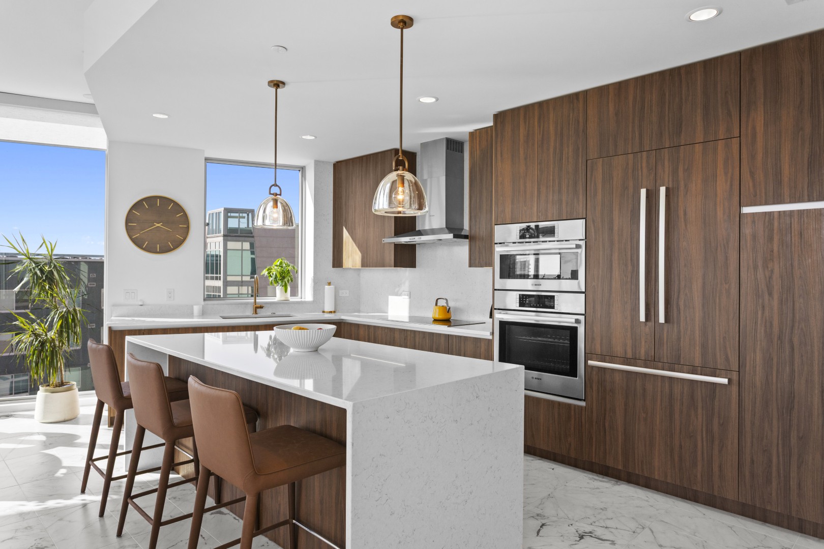 St Petersburg, Florida, 33701, United States, 3 Bedrooms Bedrooms, ,3 BathroomsBathrooms,Residential,For Sale,2018618