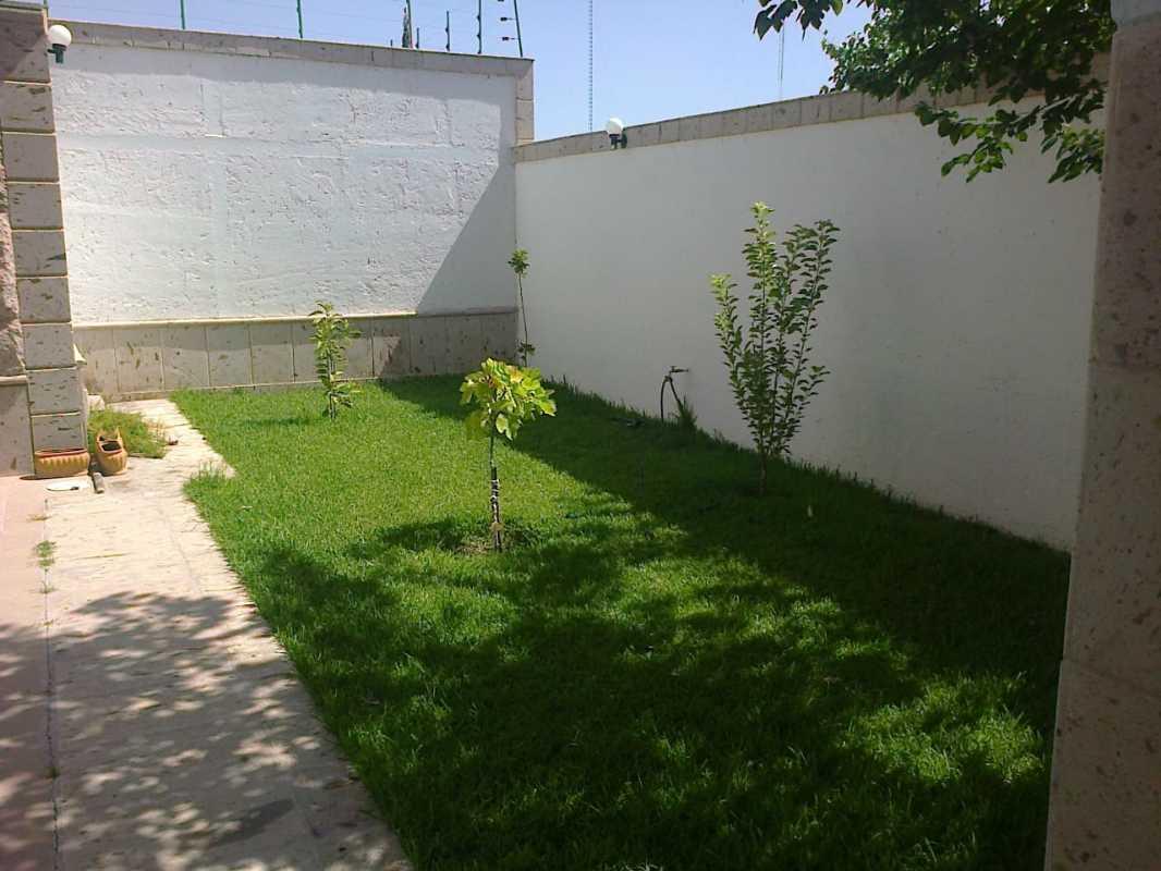 CALLEJON DEL PASEO, Torreón, Coahuila de Zaragoza, 27250, Mexico, 6 Bedrooms Bedrooms, ,6 BathroomsBathrooms,Residential,For Sale,CALLEJON DEL PASEO,1234260