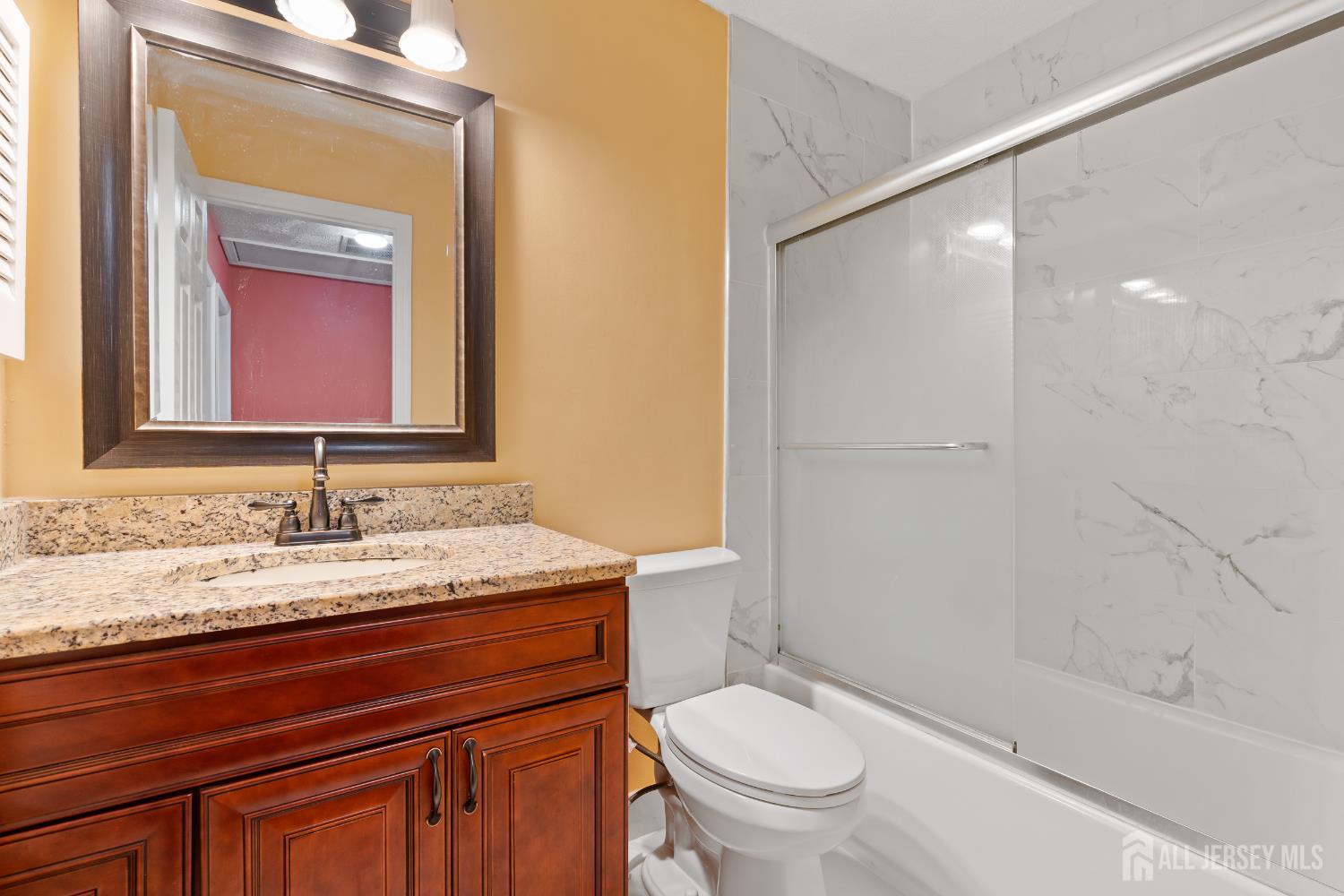 South Brunswick, New Jersey, 08824, United States, 3 Bedrooms Bedrooms, ,3 BathroomsBathrooms,Residential,For Sale,1940430