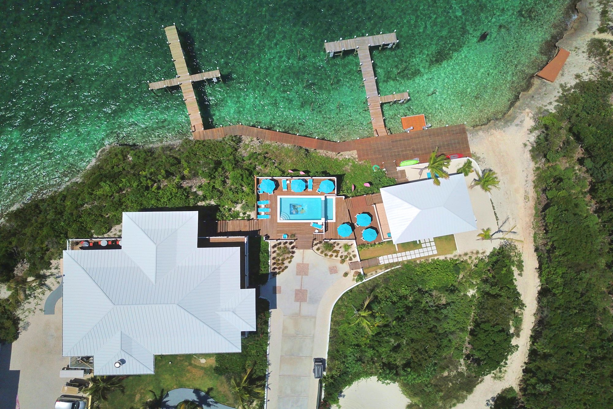  6.5 Acre Waterfront Development Opportunity - 物件實景
