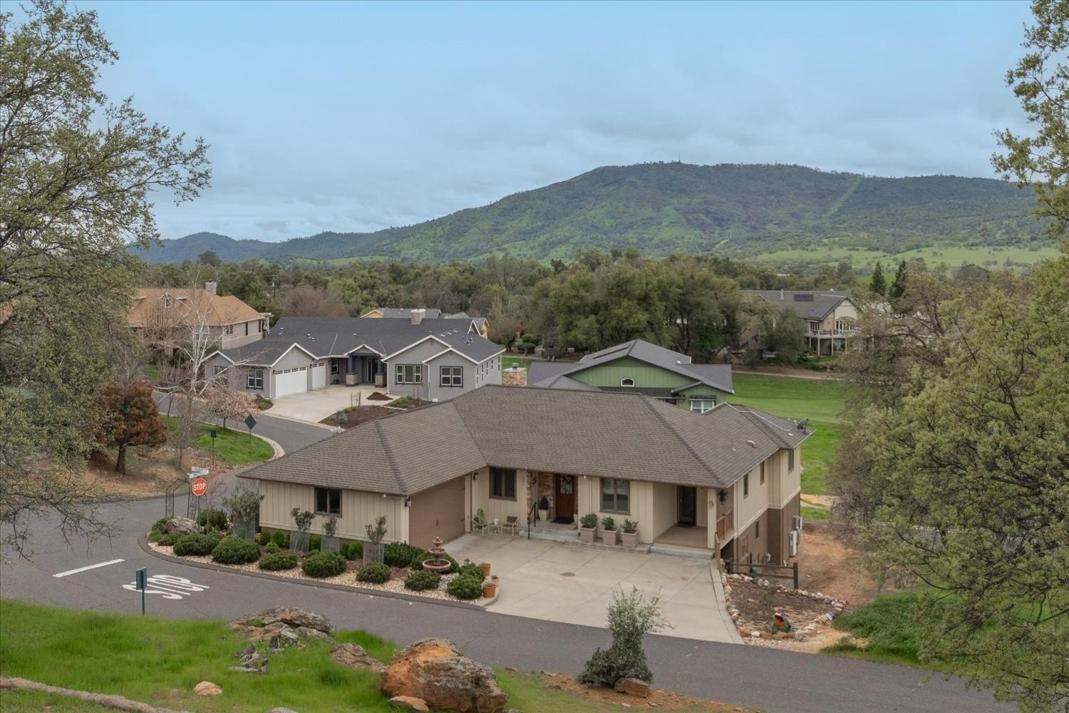 Angels Camp, California, 95222, United States, 3 Bedrooms Bedrooms, ,4 BathroomsBathrooms,Residential,For Sale,1975542