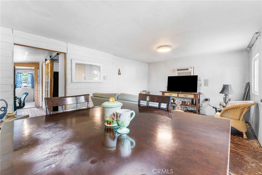 Upland, California, 91786, United States, 1 Bedroom Bedrooms, ,1 BathroomBathrooms,Residential,For Sale,1979720