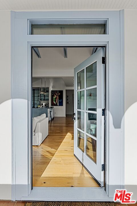 Los Angeles, California, 90068, United States, 3 Bedrooms Bedrooms, ,3 BathroomsBathrooms,Residential,For Sale,1794796