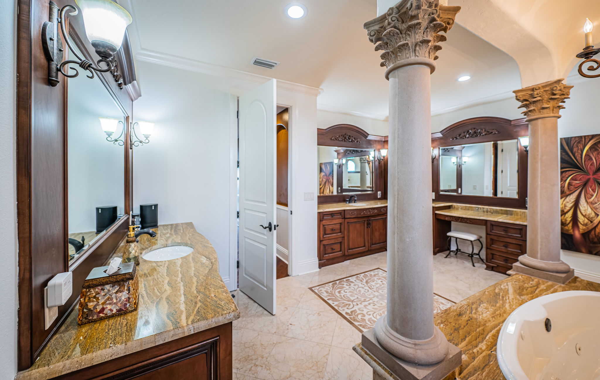 Redington Beach, Florida, 33708, United States, 5 Bedrooms Bedrooms, ,10 BathroomsBathrooms,Residential,For Sale,1697870