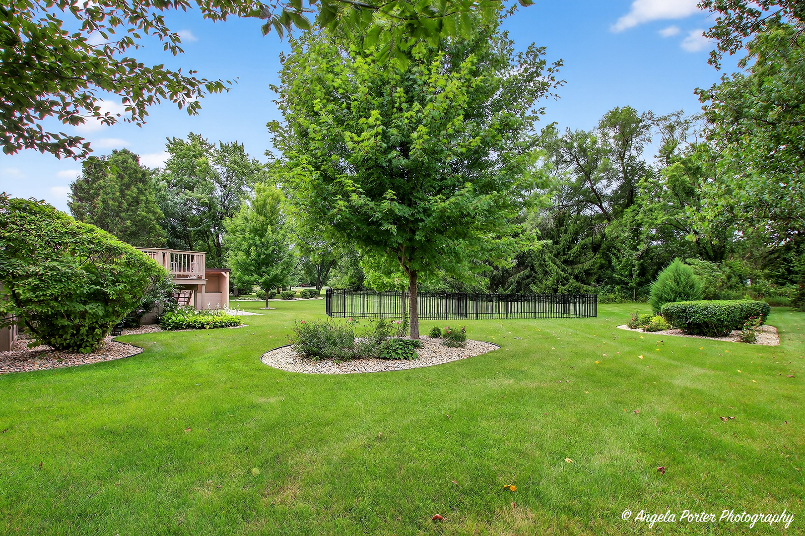Mchenry, Illinois, 60051, United States, 4 Bedrooms Bedrooms, ,4 BathroomsBathrooms,Residential,For Sale,1916505