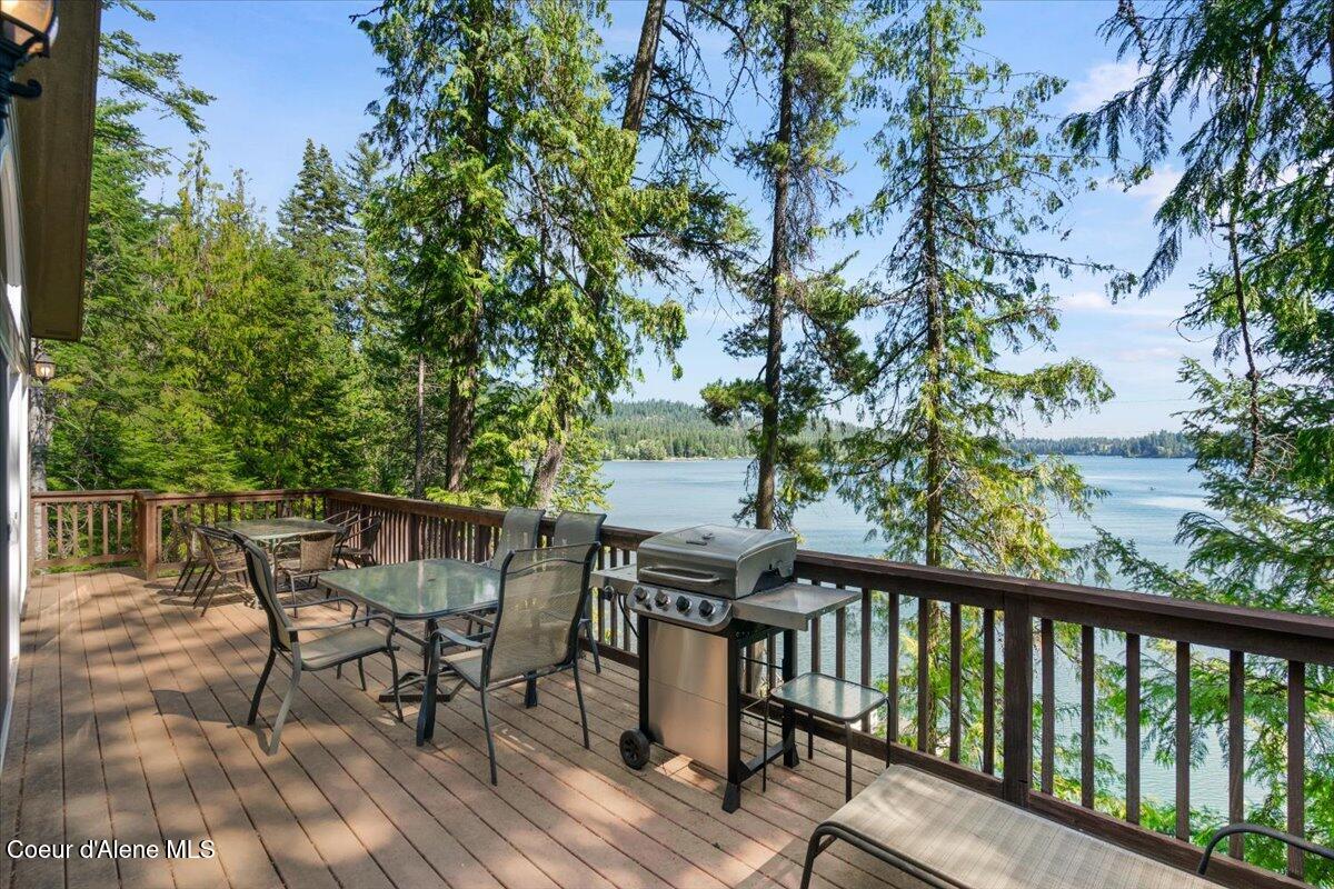 Spirit Lake, Idaho, 83869, United States, 3 Bedrooms Bedrooms, ,2 BathroomsBathrooms,Residential,For Sale,1872232