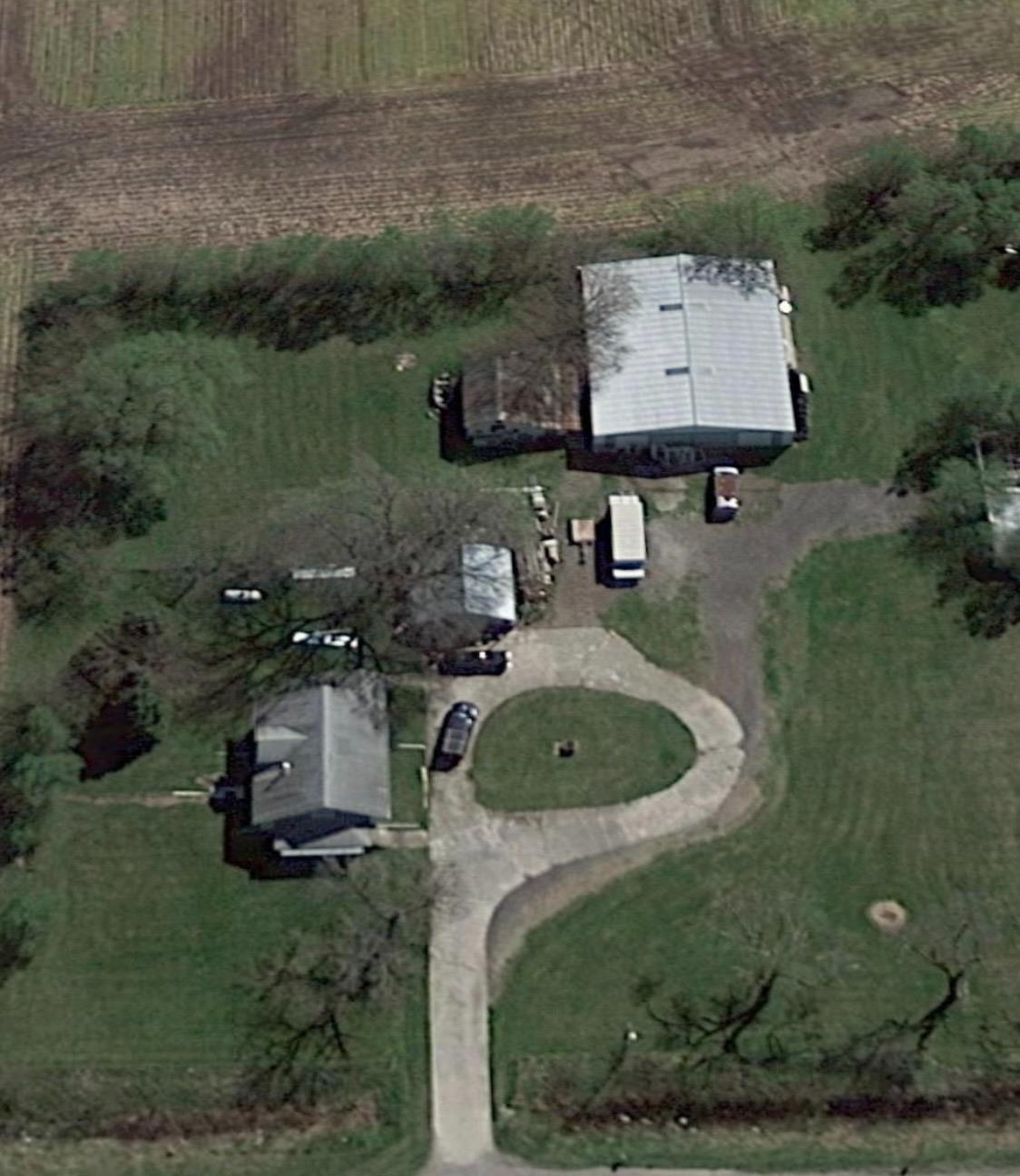 Morocco, Indiana, 47963, United States, 4 Bedrooms Bedrooms, ,1 BathroomBathrooms,Residential,For Sale,1989081