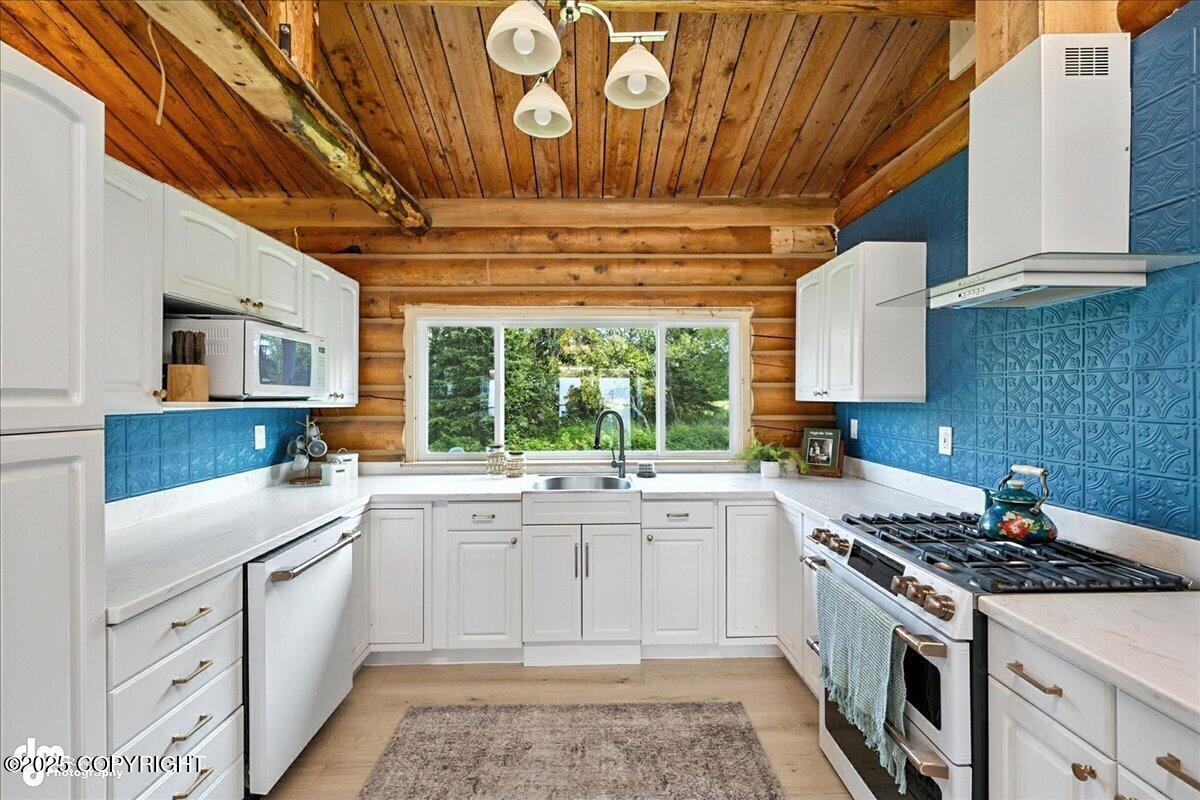 Kenai, Alaska, 99611, United States, 3 Bedrooms Bedrooms, ,2 BathroomsBathrooms,Residential,For Sale,1977033