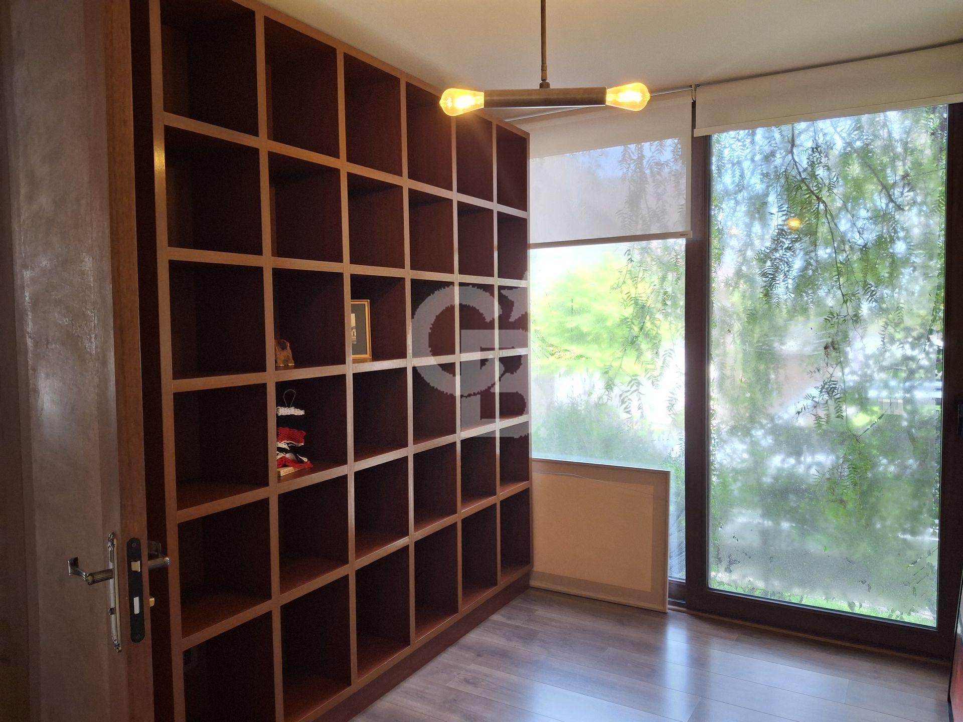 La Reina, Chile, 5 Bedrooms Bedrooms, ,5 BathroomsBathrooms,Residential,For Sale,1968916