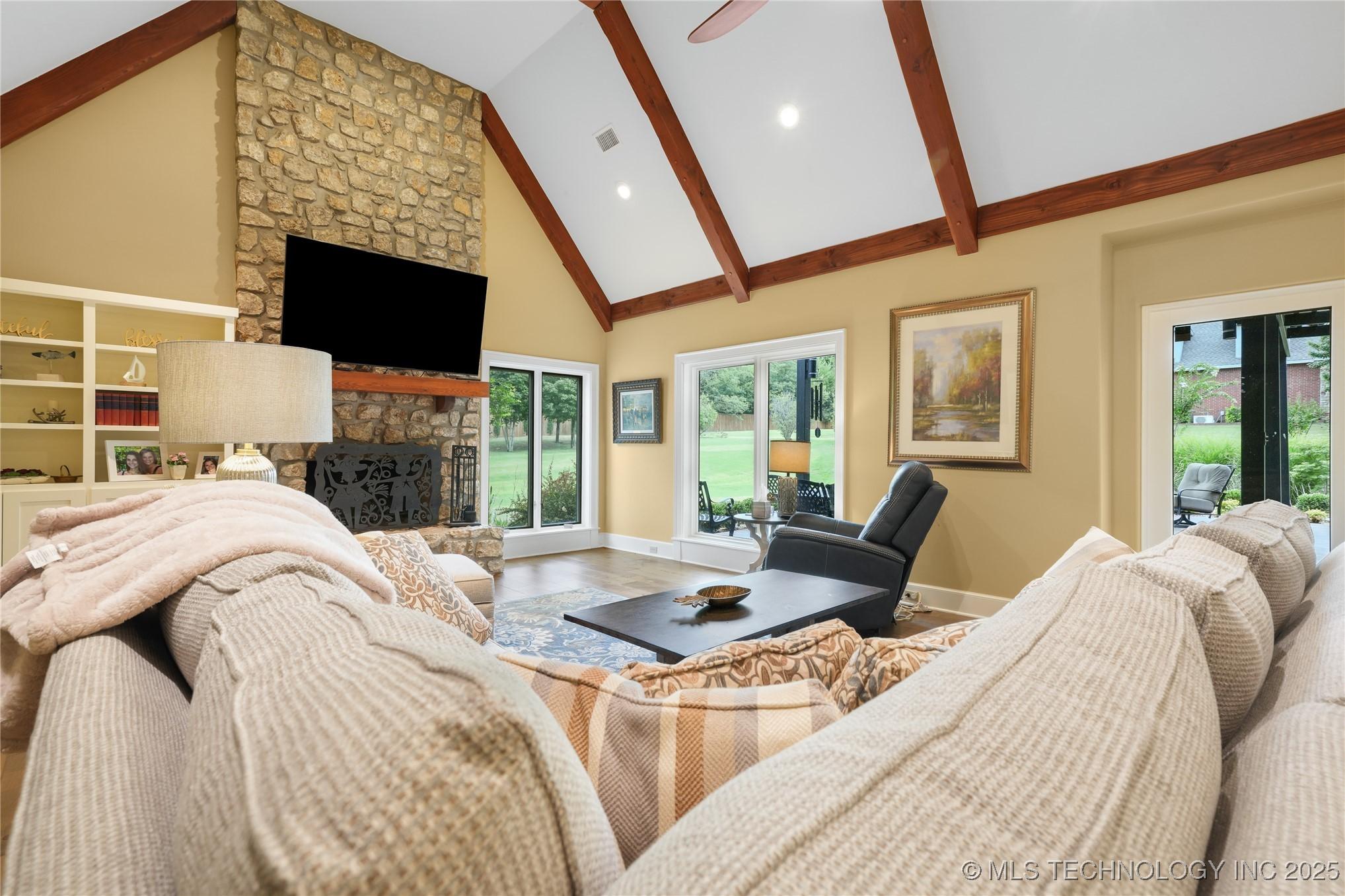 Muskogee, Oklahoma, 74403, United States, 4 Bedrooms Bedrooms, ,5 BathroomsBathrooms,Residential,For Sale,1980676