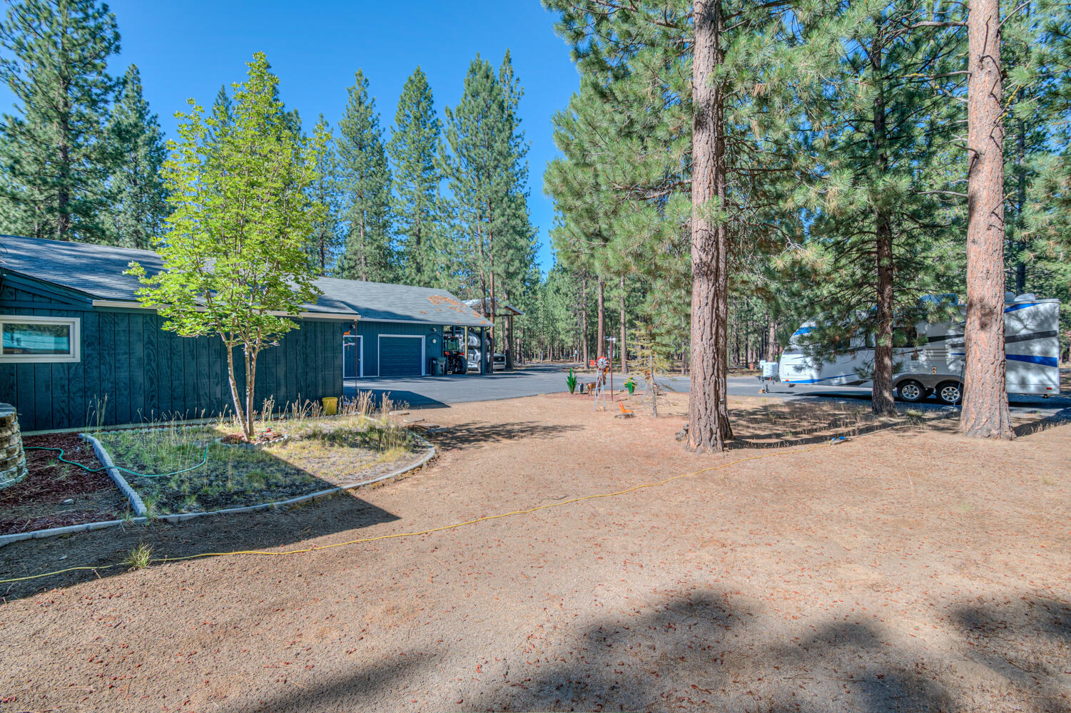 La Pine, Oregon, 97739, United States, 3 Bedrooms Bedrooms, ,2 BathroomsBathrooms,Residential,For Sale,1978383