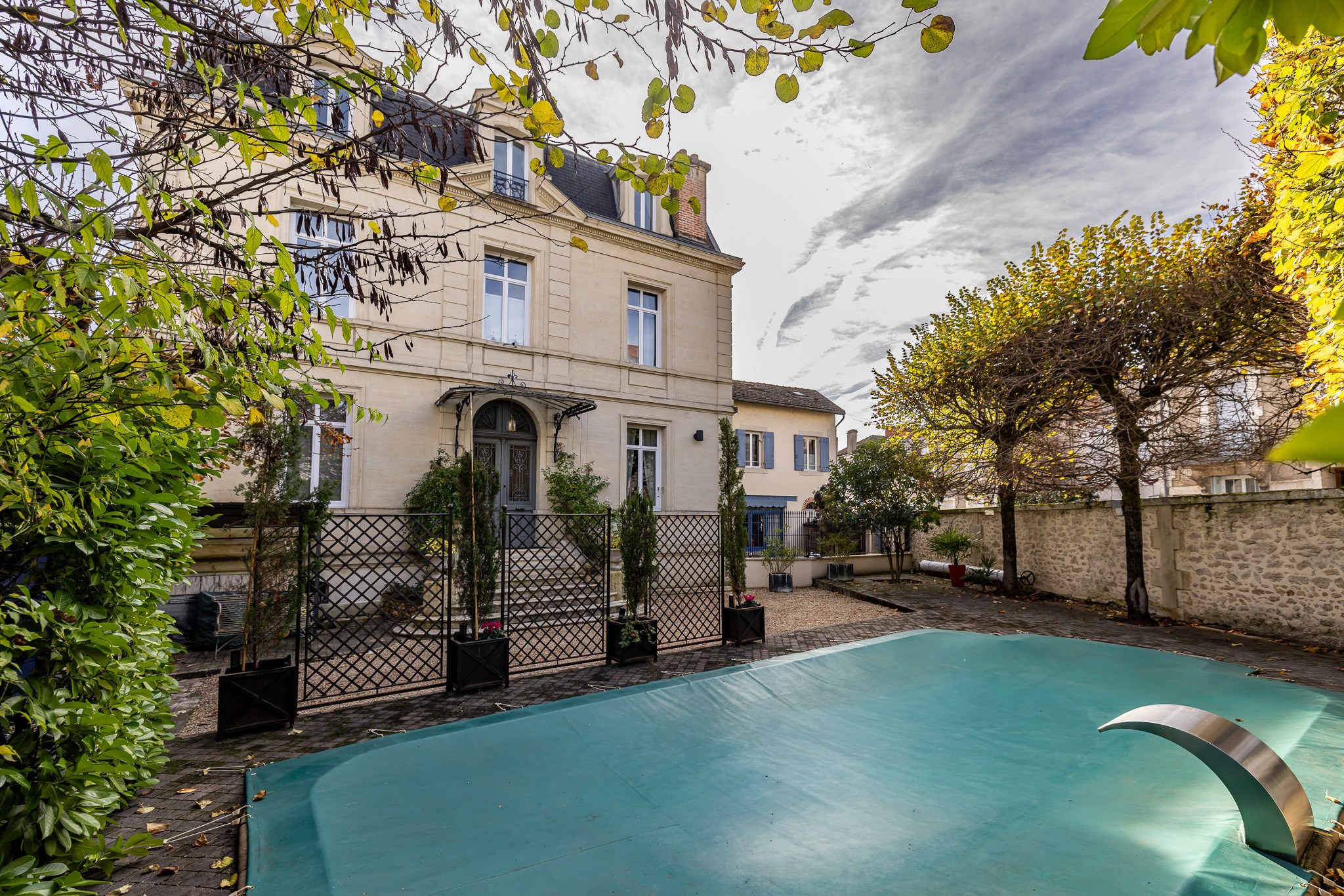  Superb town house in the centre of Périgueux, fully renovated to a very high st… - 物件實景