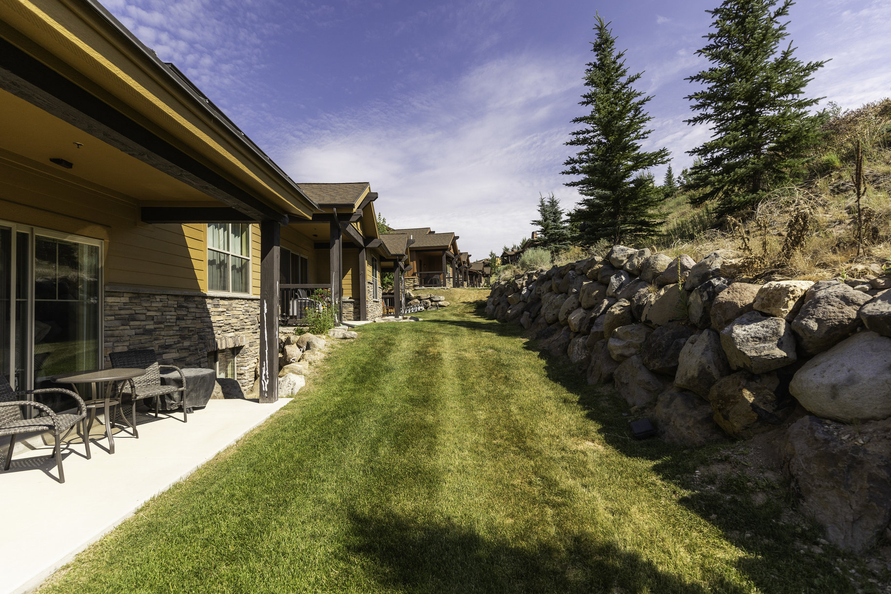  Easy Living within 15 Minutes from Slopes - 物件實景