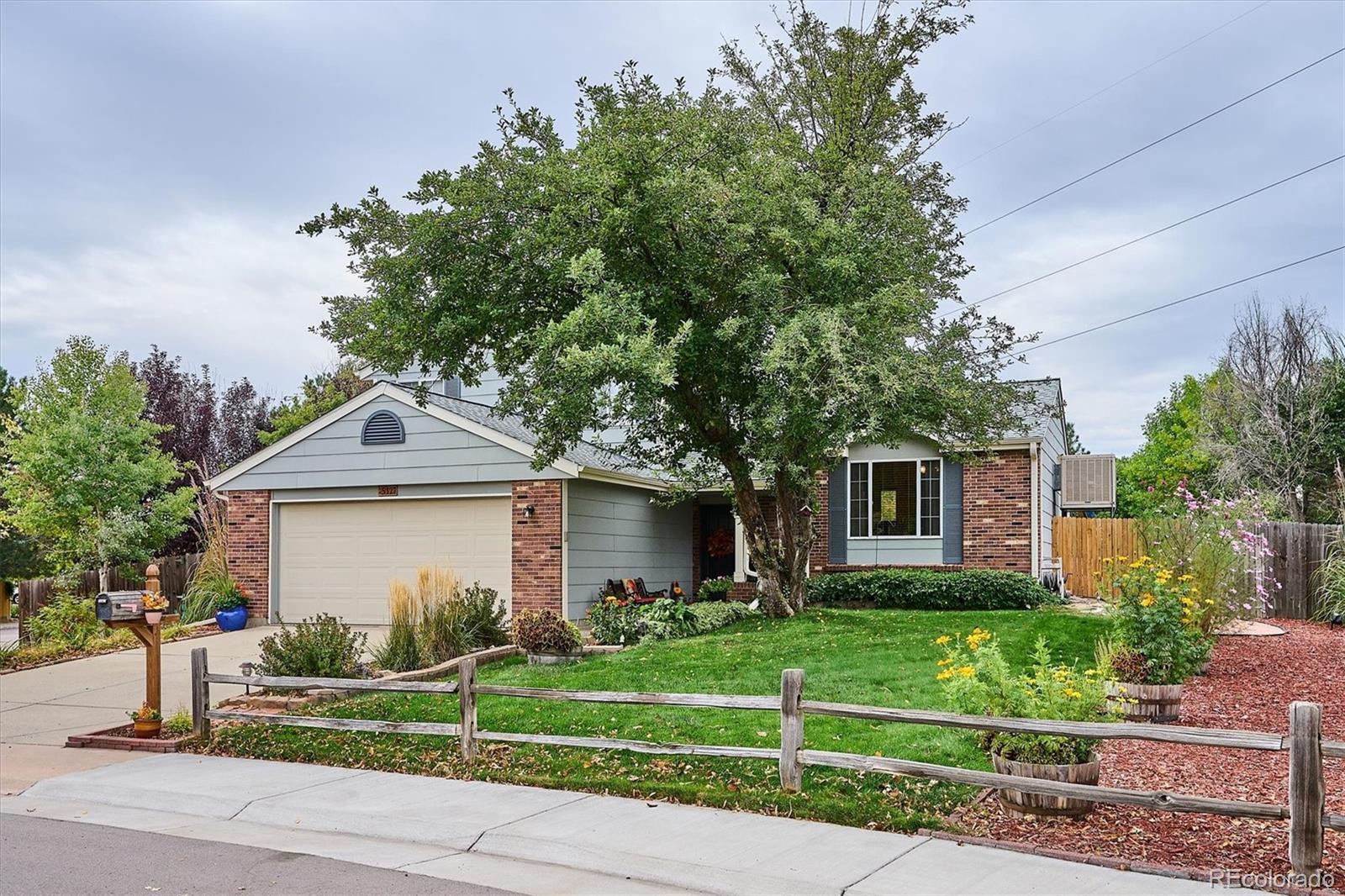 Centennial, Colorado, 80015, United States, 3 Bedrooms Bedrooms, ,1 BathroomBathrooms,Residential,For Sale,1968844