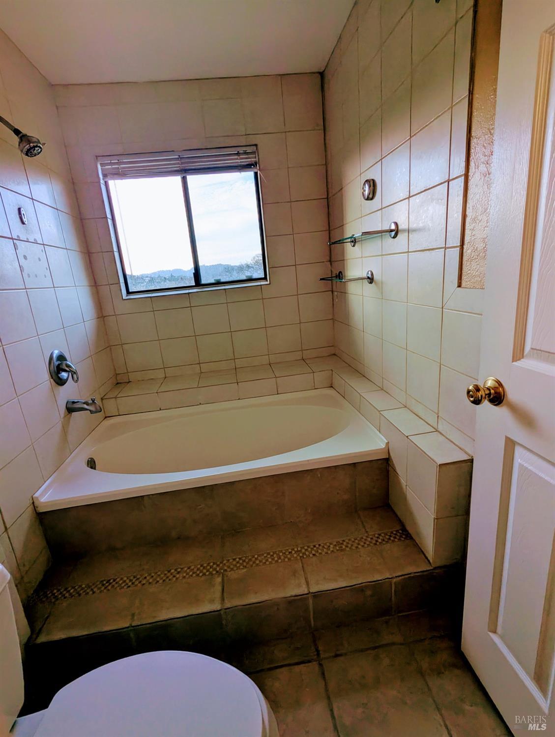 Novato, California, 94947, United States, 3 Bedrooms Bedrooms, ,3 BathroomsBathrooms,Residential,For Sale,1927255