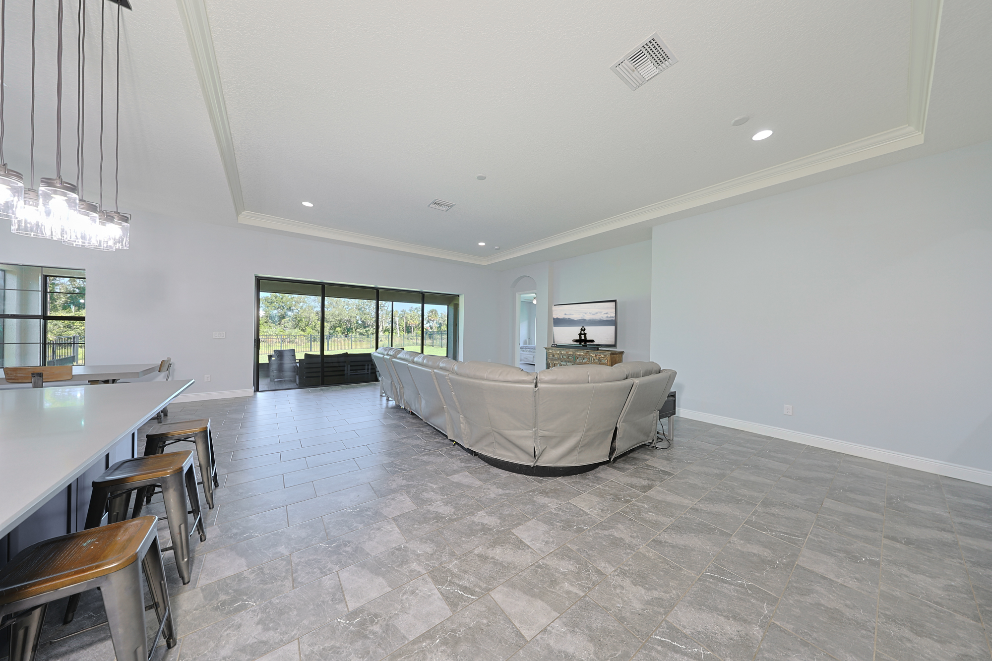 Apollo Beach, Florida, 33572, United States, 4 Bedrooms Bedrooms, ,3 BathroomsBathrooms,Residential,For Sale,1990222