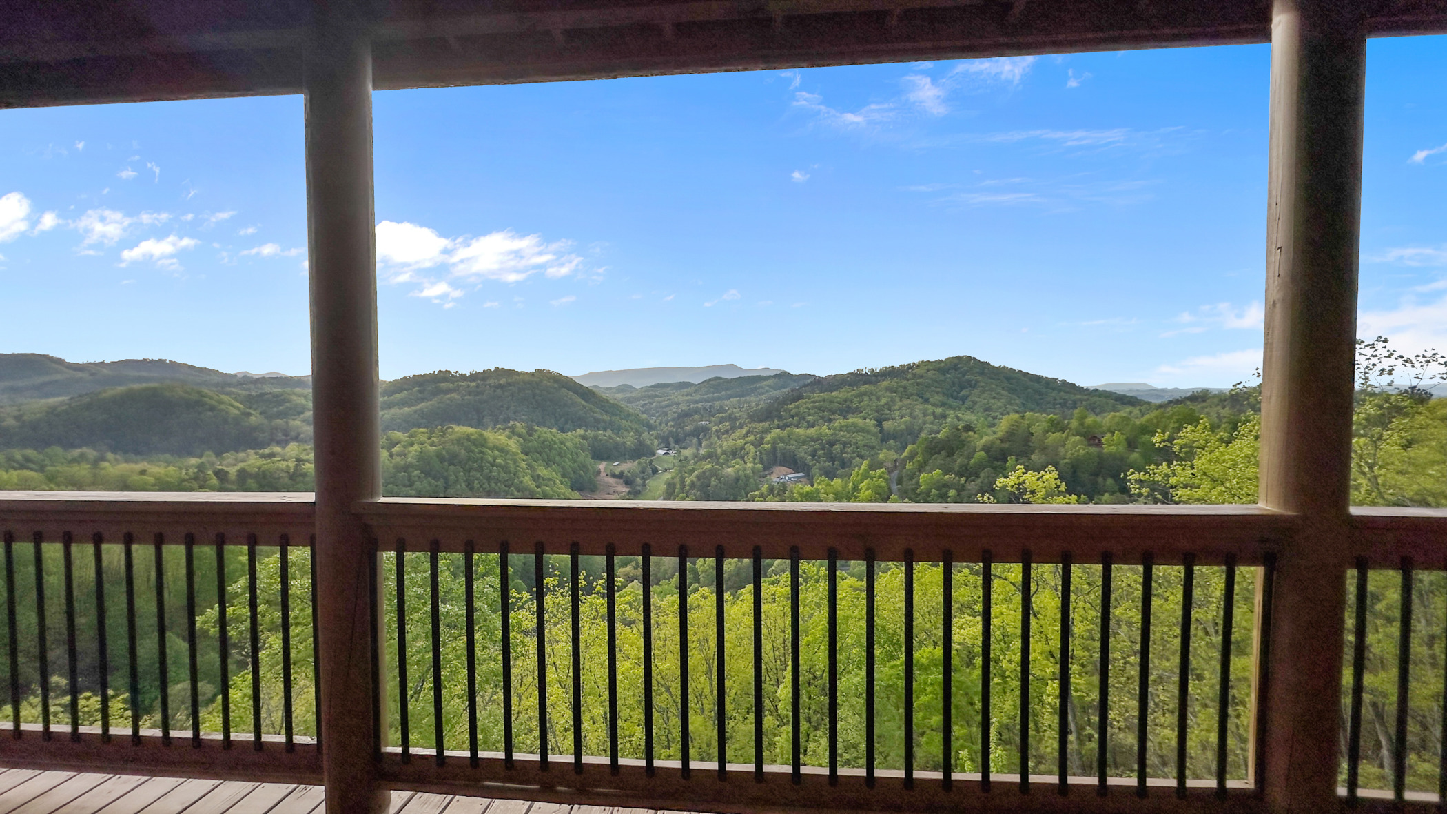 Pigeon Forge, Tennessee, 37863, United States, 12 Bedrooms Bedrooms, ,14 BathroomsBathrooms,Residential,For Sale,1923197