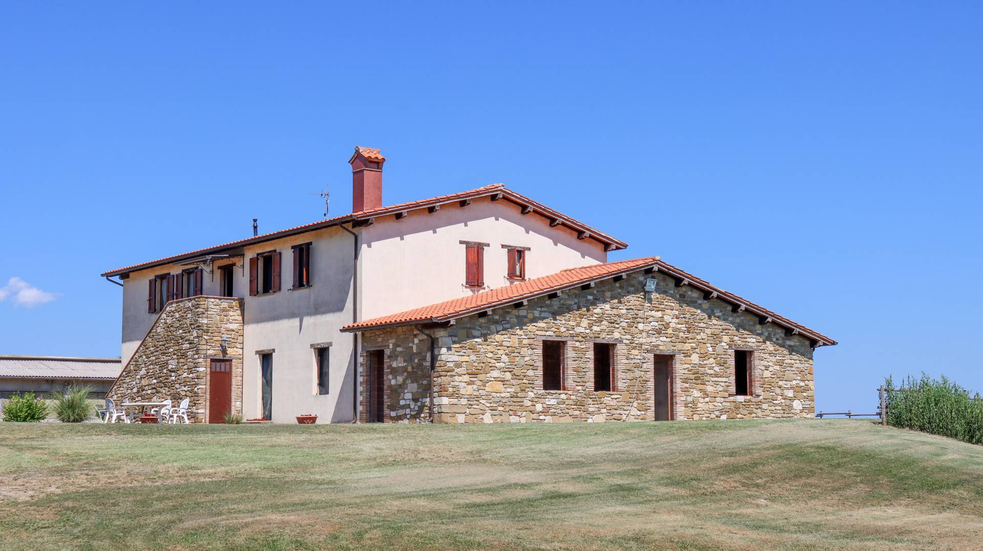 Gubbio, Perugia, 06024, IT, 10 Bedrooms Bedrooms, ,6 BathroomsBathrooms,Residential,For Sale,1760747