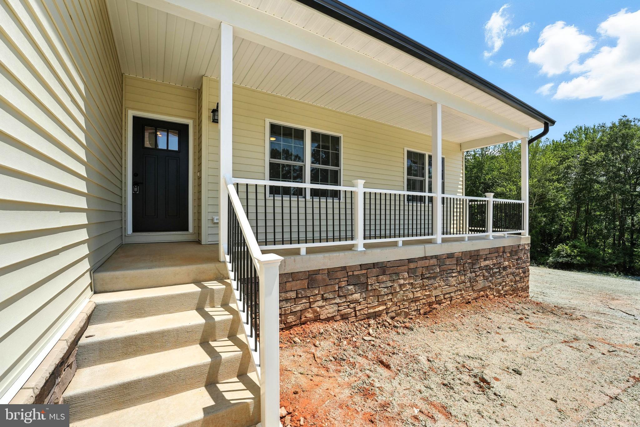 Culpeper, Virginia, 22701, United States, 3 Bedrooms Bedrooms, ,2 BathroomsBathrooms,Residential,For Sale,1944856