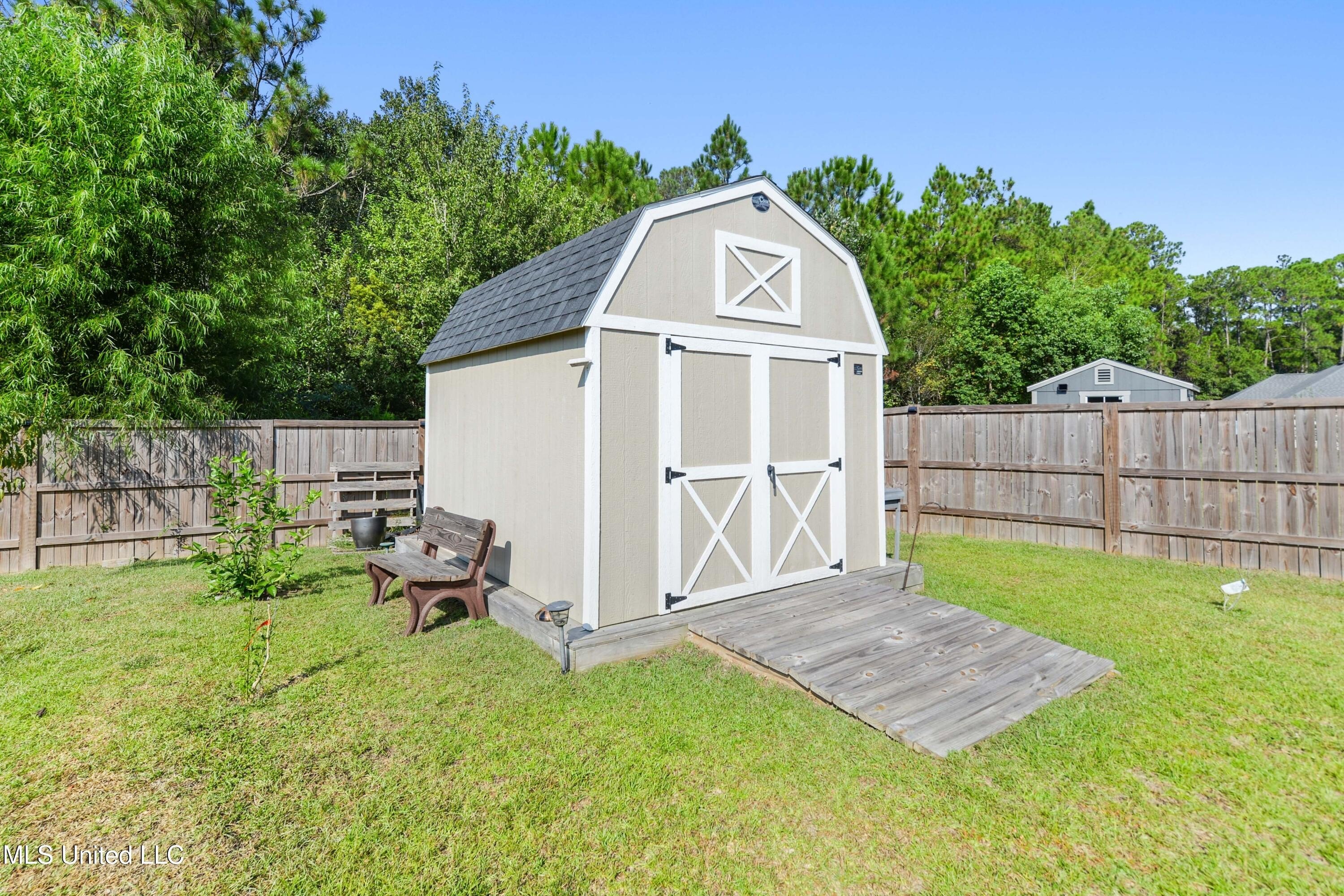 Gulfport, Mississippi, 39503, United States, 5 Bedrooms Bedrooms, ,3 BathroomsBathrooms,Residential,For Sale,1979883