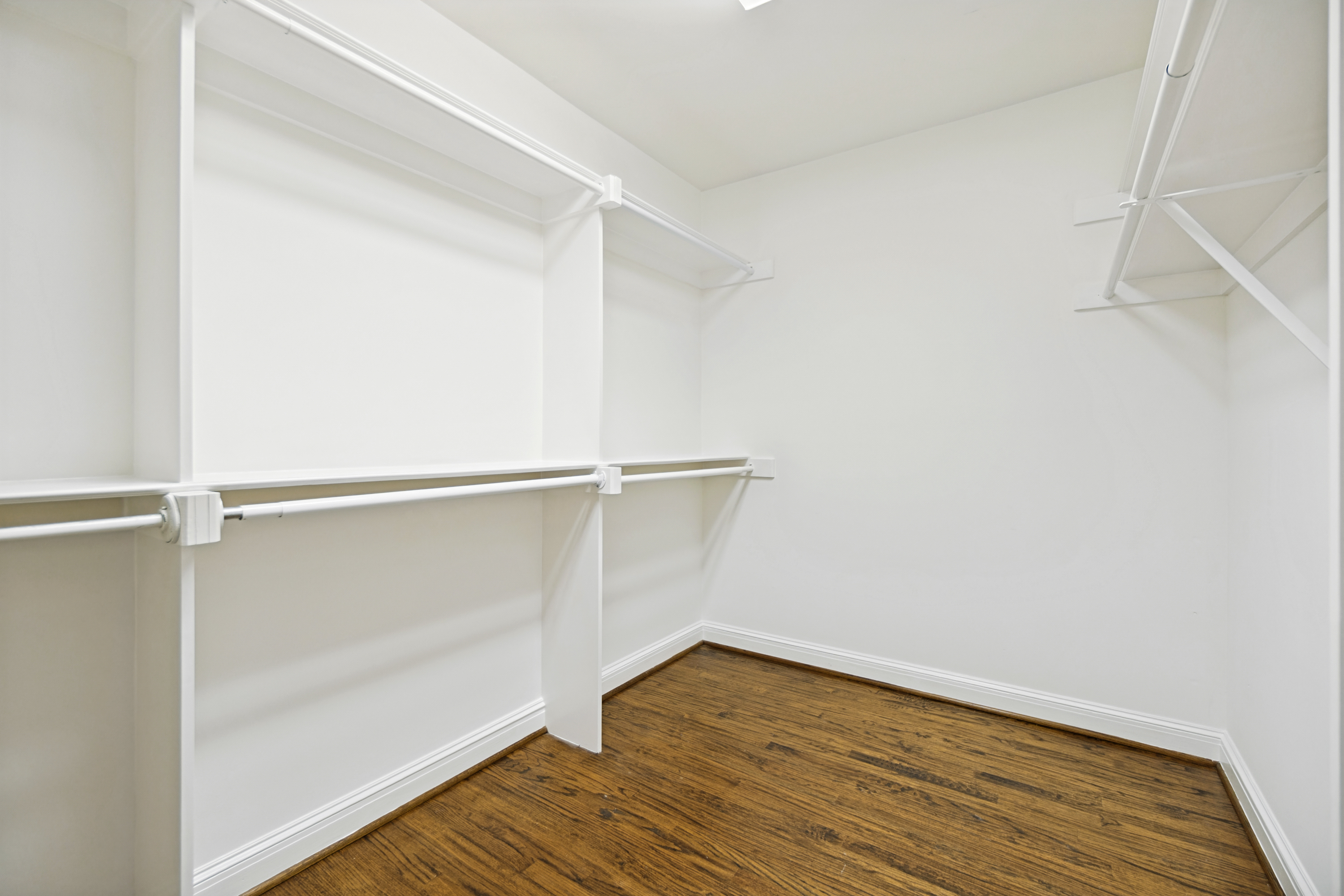  Updated Classic In Coveted West Highland Park - 物件實景