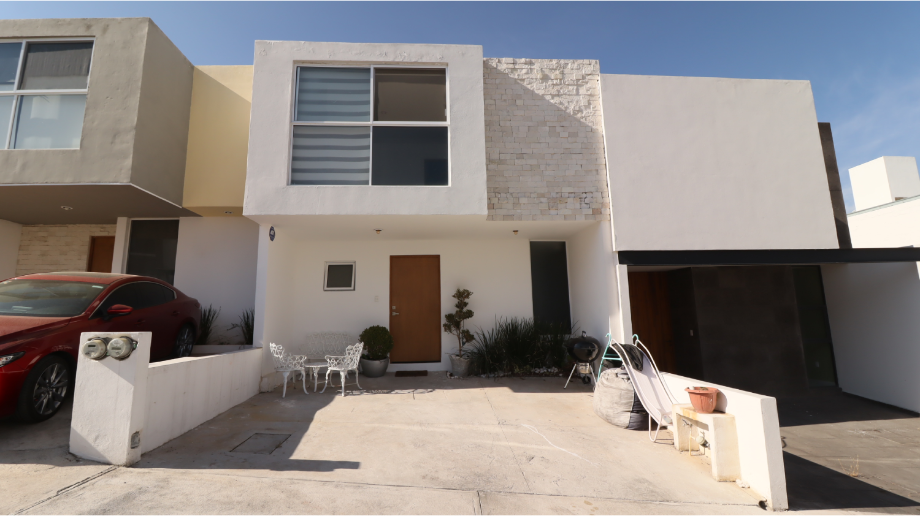 Morelia, Michoacán de Ocampo, 58200, Mexico, 3 Bedrooms Bedrooms, ,2 BathroomsBathrooms,Residential,For Sale,2000859