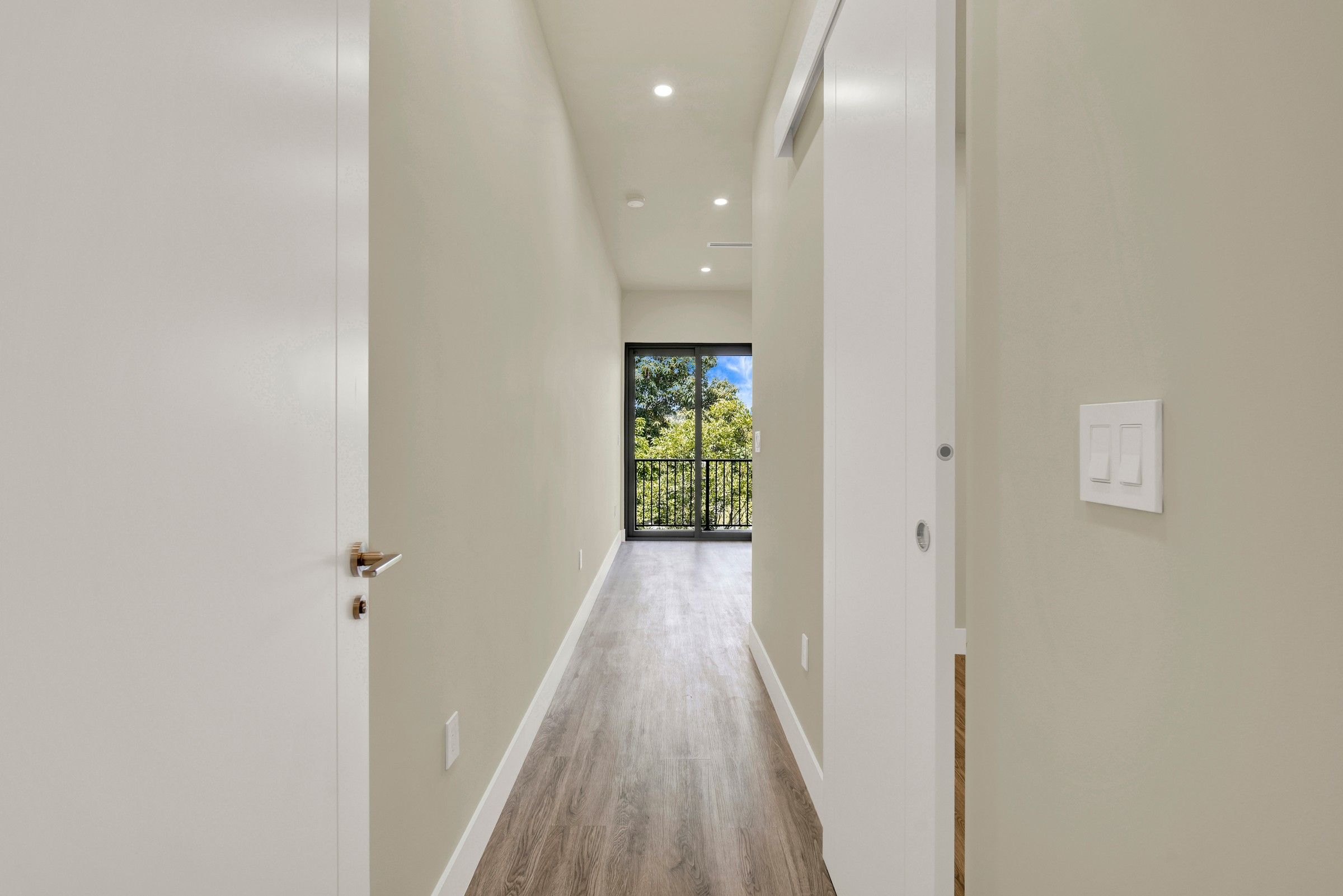  2889 Southwest 35th Avenue, Miami, FL 33133 - 物件實景
