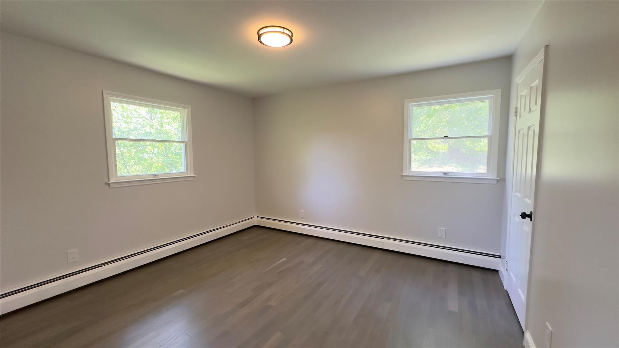 Kingston, New York, 12401, United States, 3 Bedrooms Bedrooms, ,2 BathroomsBathrooms,Residential,For Sale,1944952