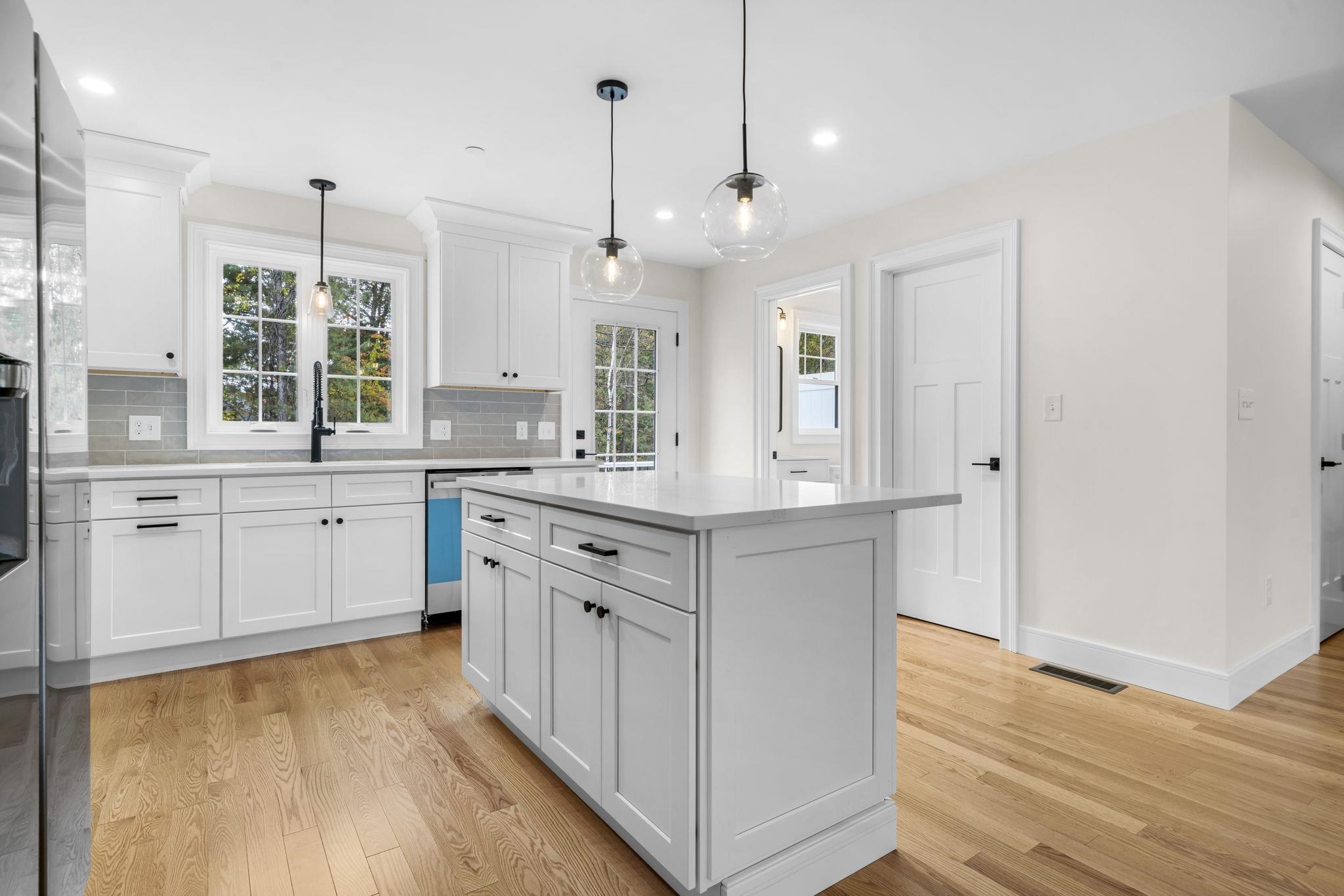 Londonderry, New Hampshire, 03053, United States, 2 Bedrooms Bedrooms, ,2 BathroomsBathrooms,Residential,For Sale,1962750