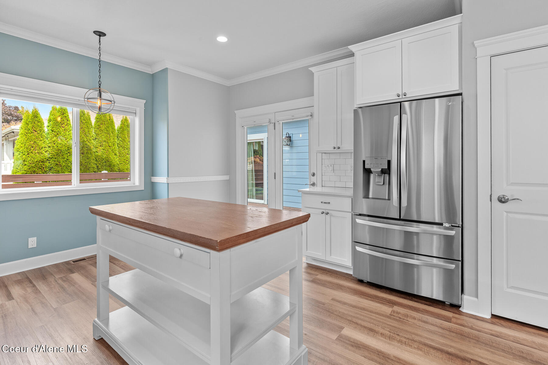 Coeur d'Alene, Idaho, 83814, United States, 3 Bedrooms Bedrooms, ,4 BathroomsBathrooms,Residential,For Sale,1976141