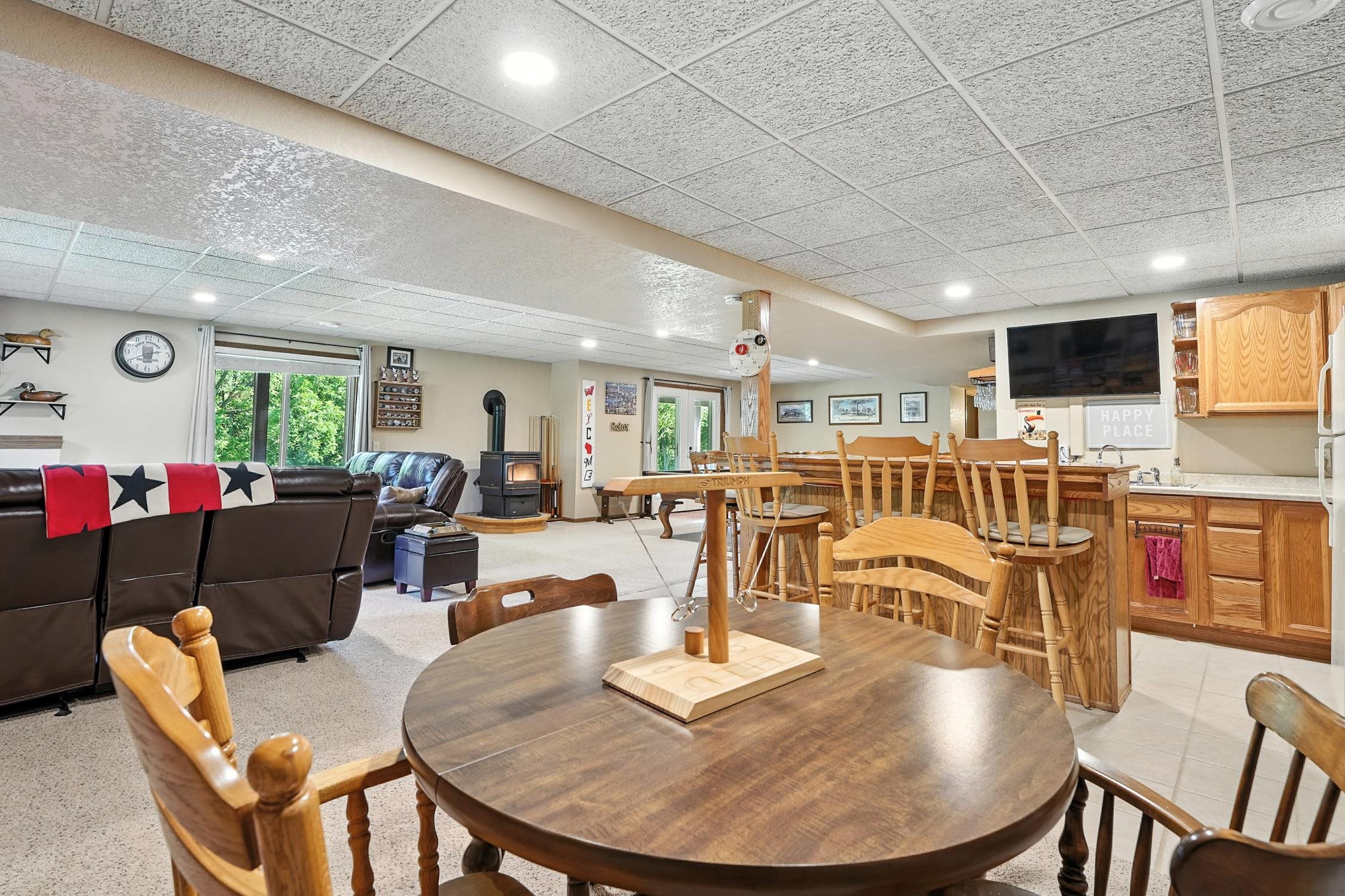 Monticello, Wisconsin, 53570-9520, United States, 4 Bedrooms Bedrooms, ,3 BathroomsBathrooms,Residential,For Sale,2005674