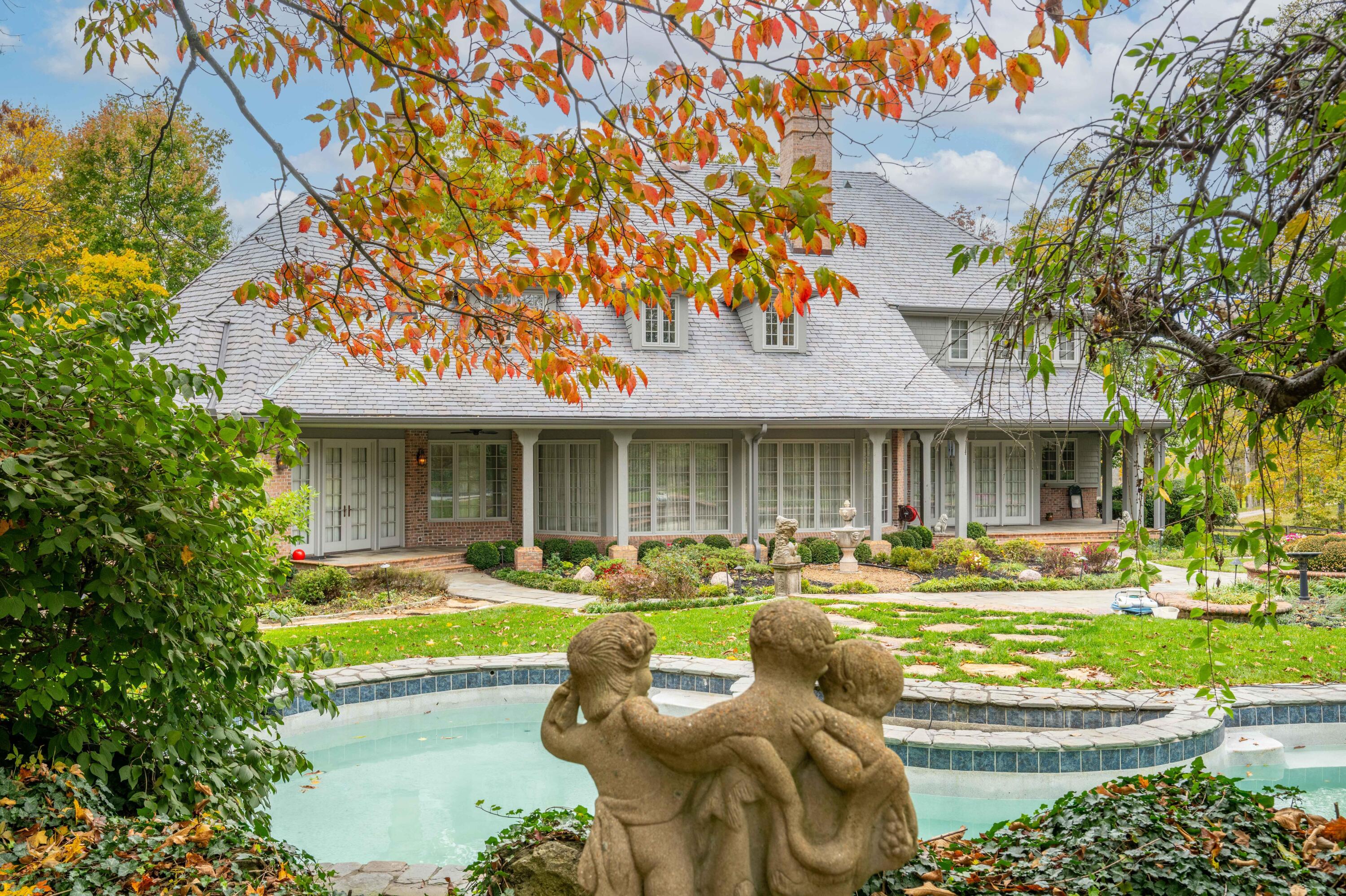 Union, Kentucky, 41091, United States, 6 Bedrooms Bedrooms, ,7 BathroomsBathrooms,Residential,For Sale,1997730